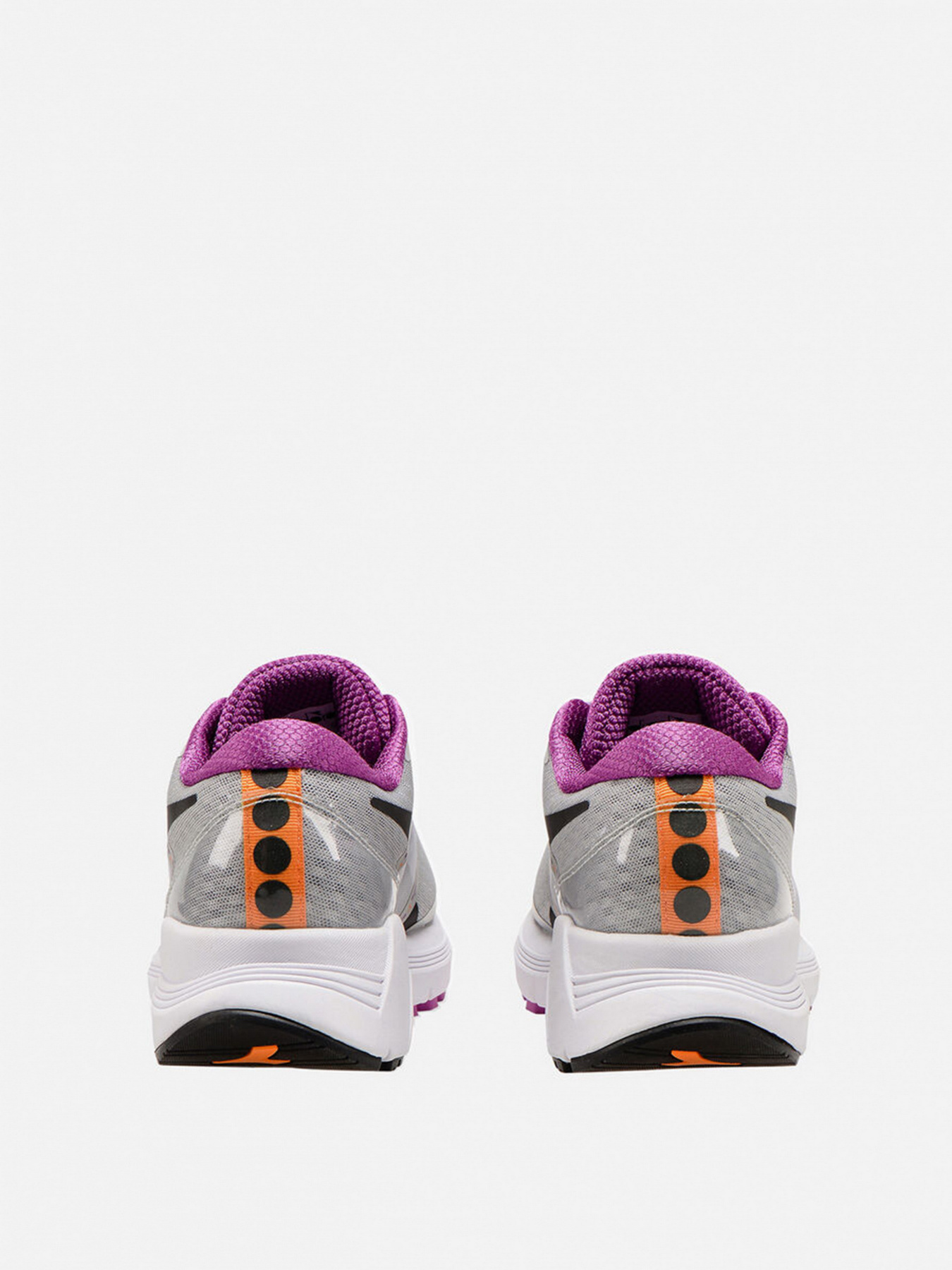Кроссовки DIADORA модель 101.175610-C8900 Фото