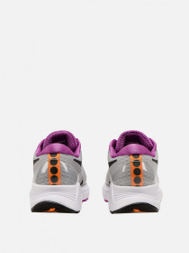 Кроссовки DIADORA модель 101.175610-C8900 Фото