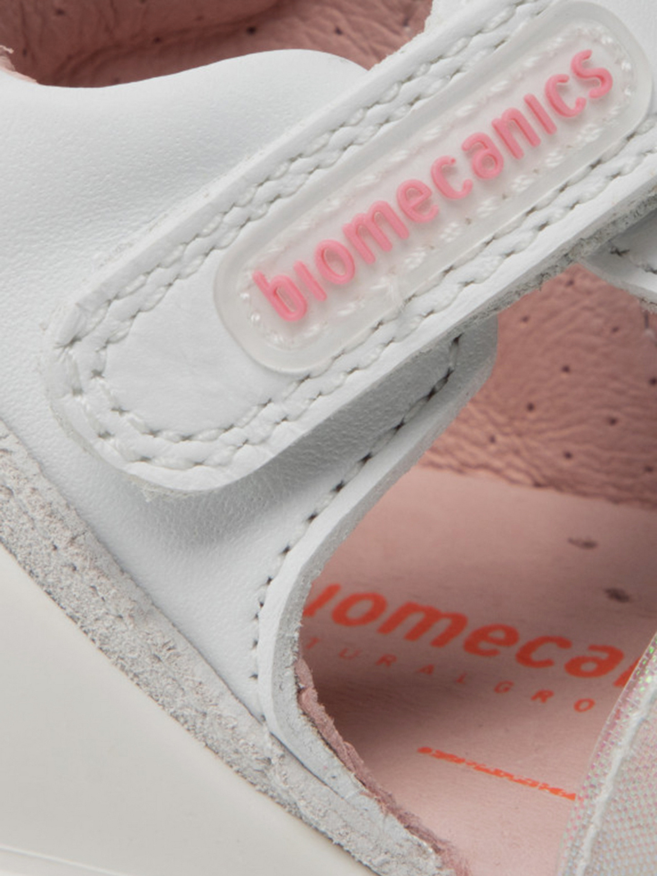 Сандалии Biomecanics модель 222114-B Фото
