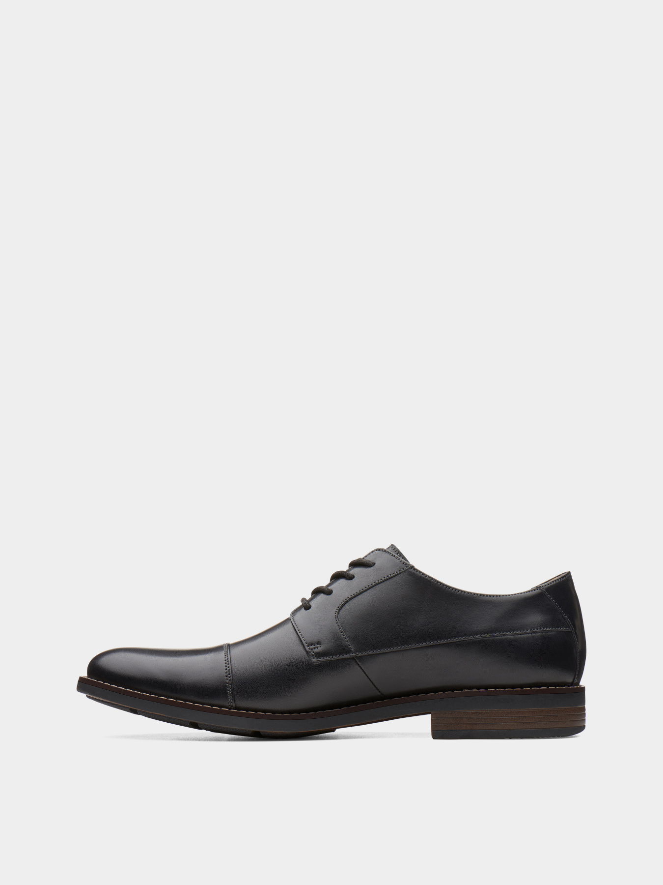 Туфли и лоферы Clarks модель 2612-3139 Фото