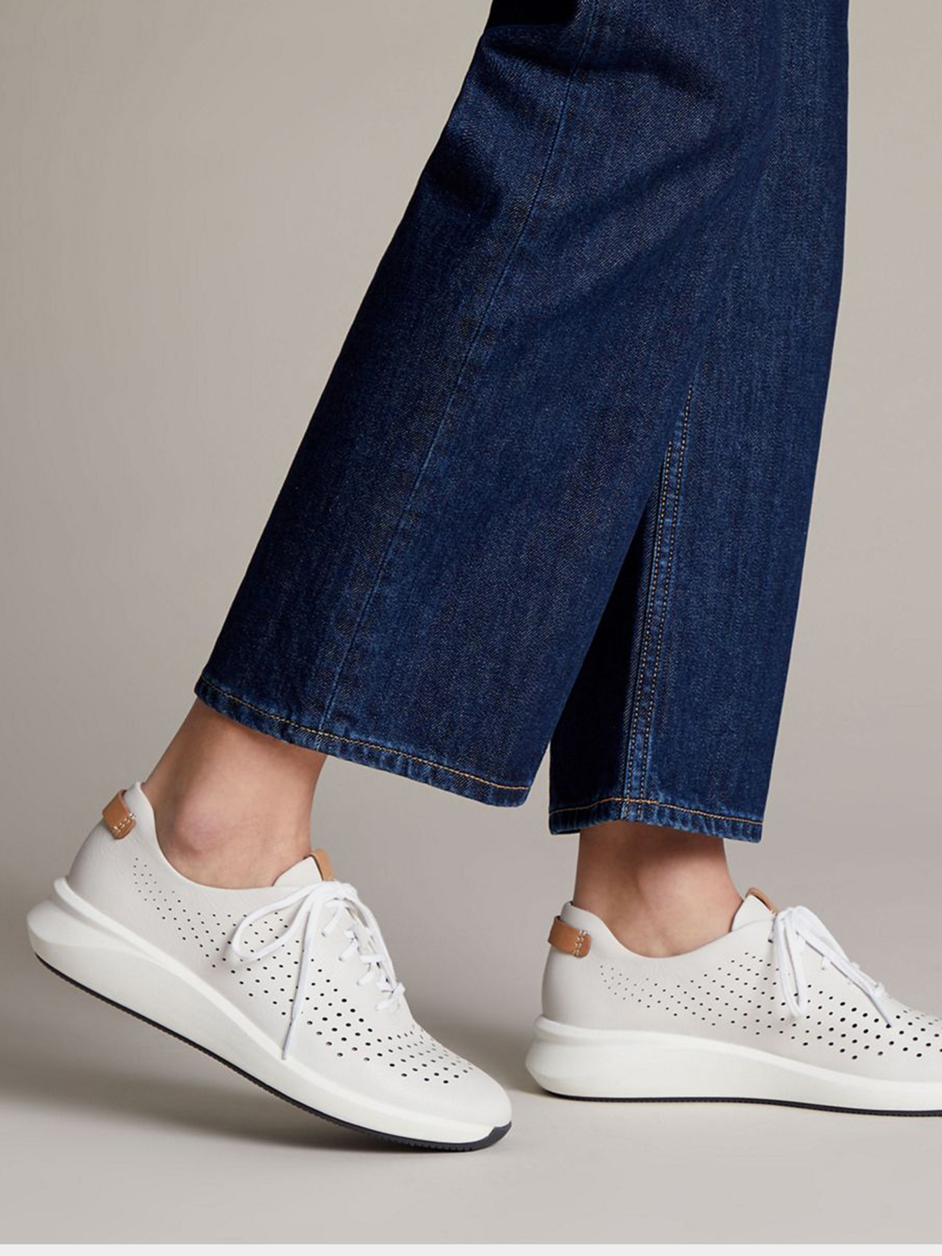 Кроссовки Clarks модель 2614-8256 Фото
