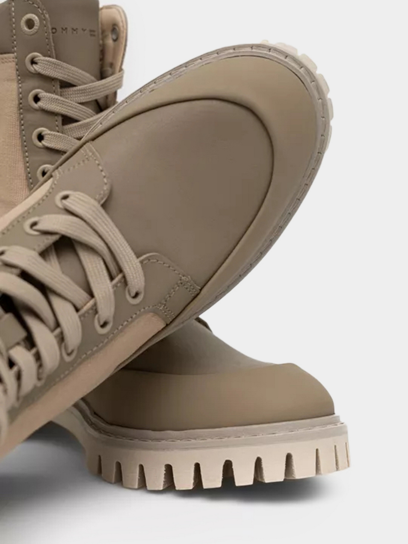 Ботинки и сапоги Tommy Hilfiger модель FW0FW06549-AEG Фото