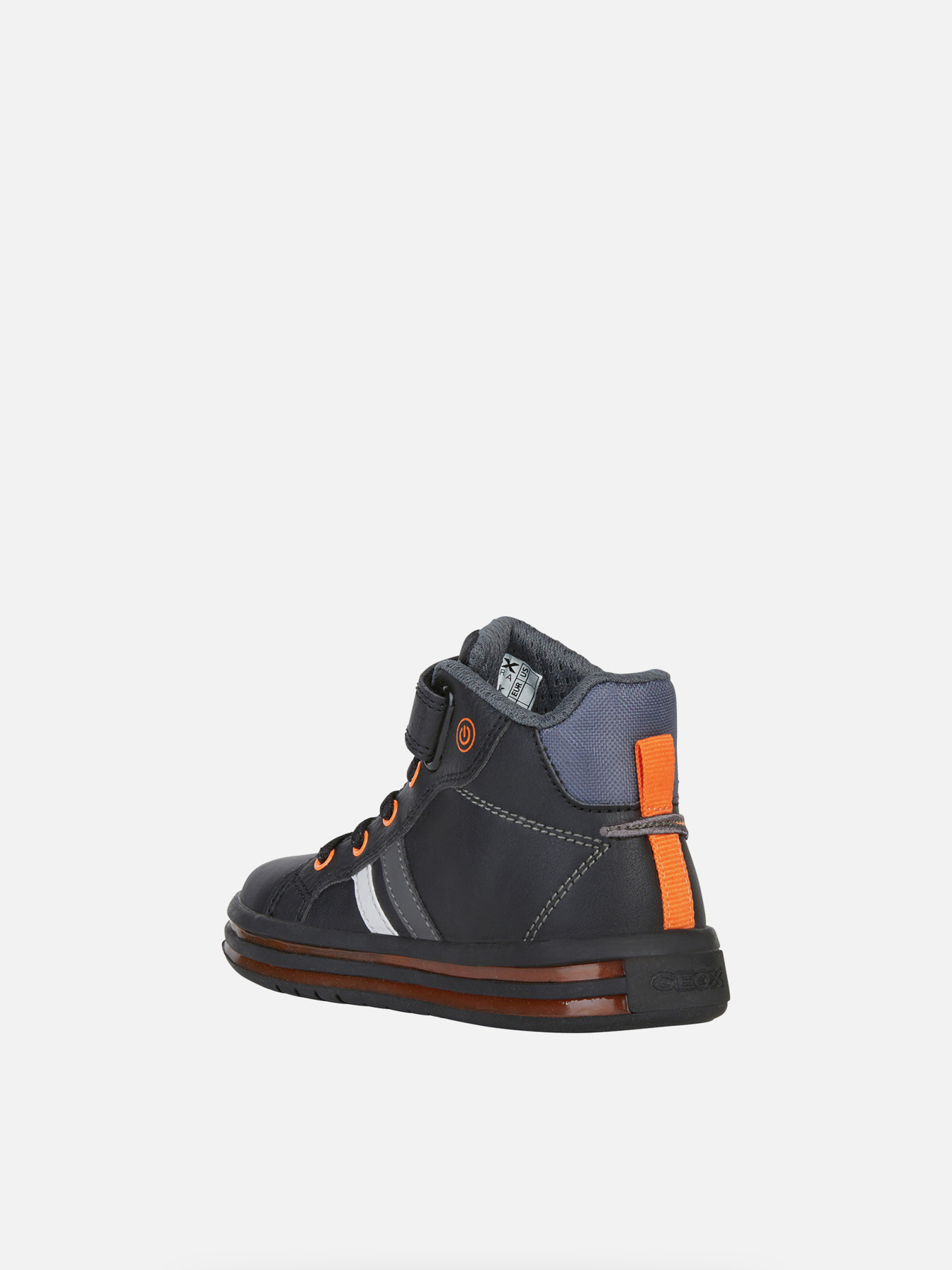 Кроссовки Geox модель J26FGB-054FU-C0038 Кроссовки Geox модель J26FGB-054FU-C0038 Фото