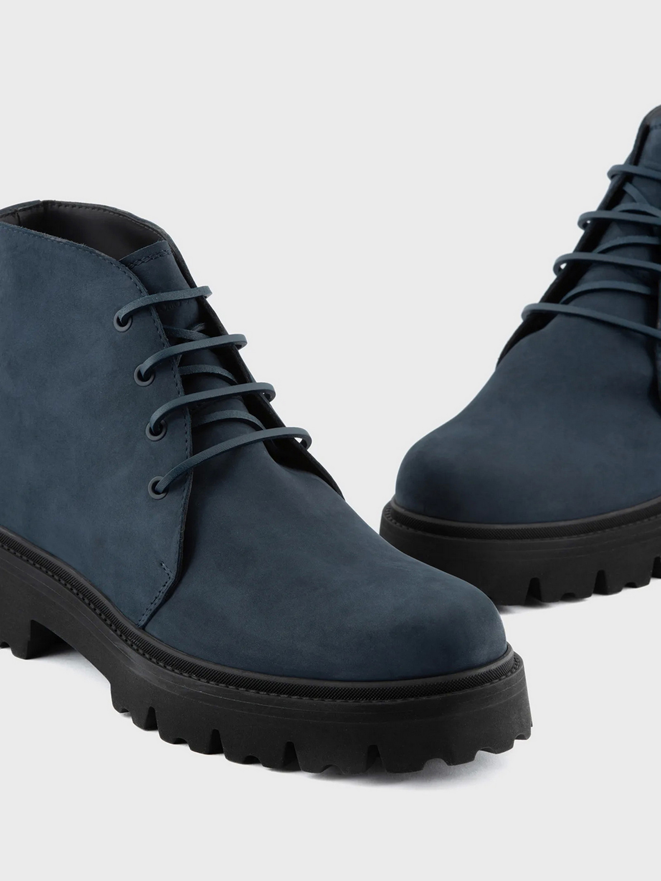 Ботинки и сапоги Emporio Armani модель X4M373-XF645-00285 Фото