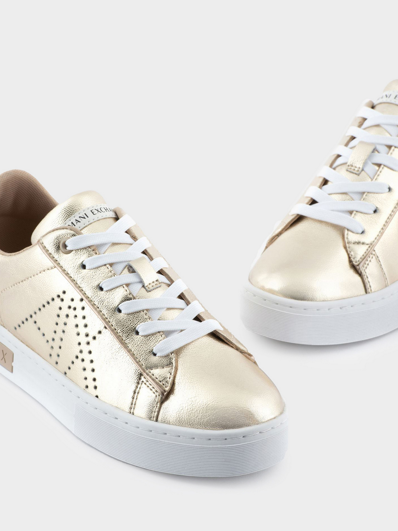 Кеды Armani Exchange модель XDX079-XV567-S022 Фото