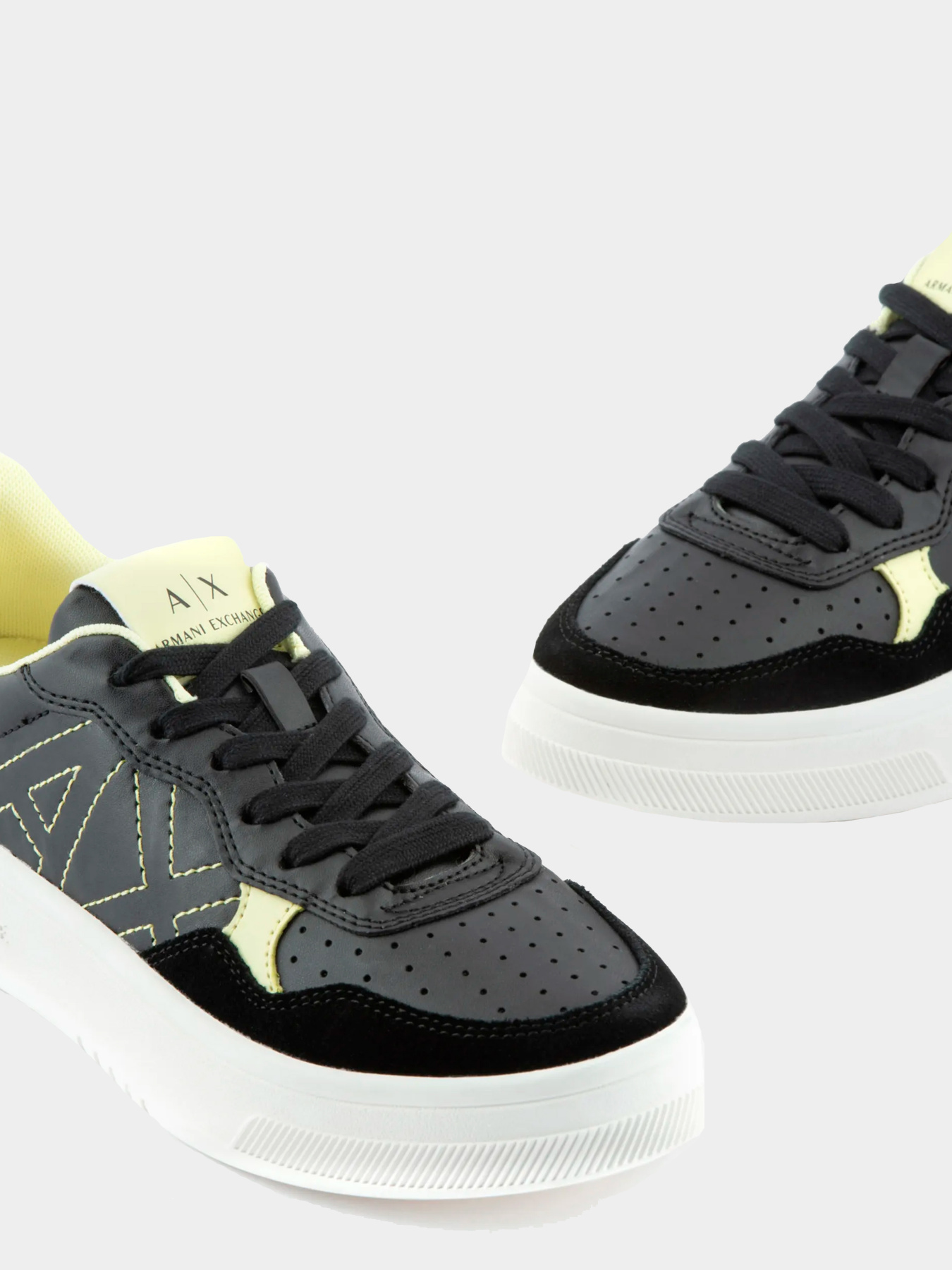 Кеды Armani Exchange модель XDX103-XV579-K741 Фото