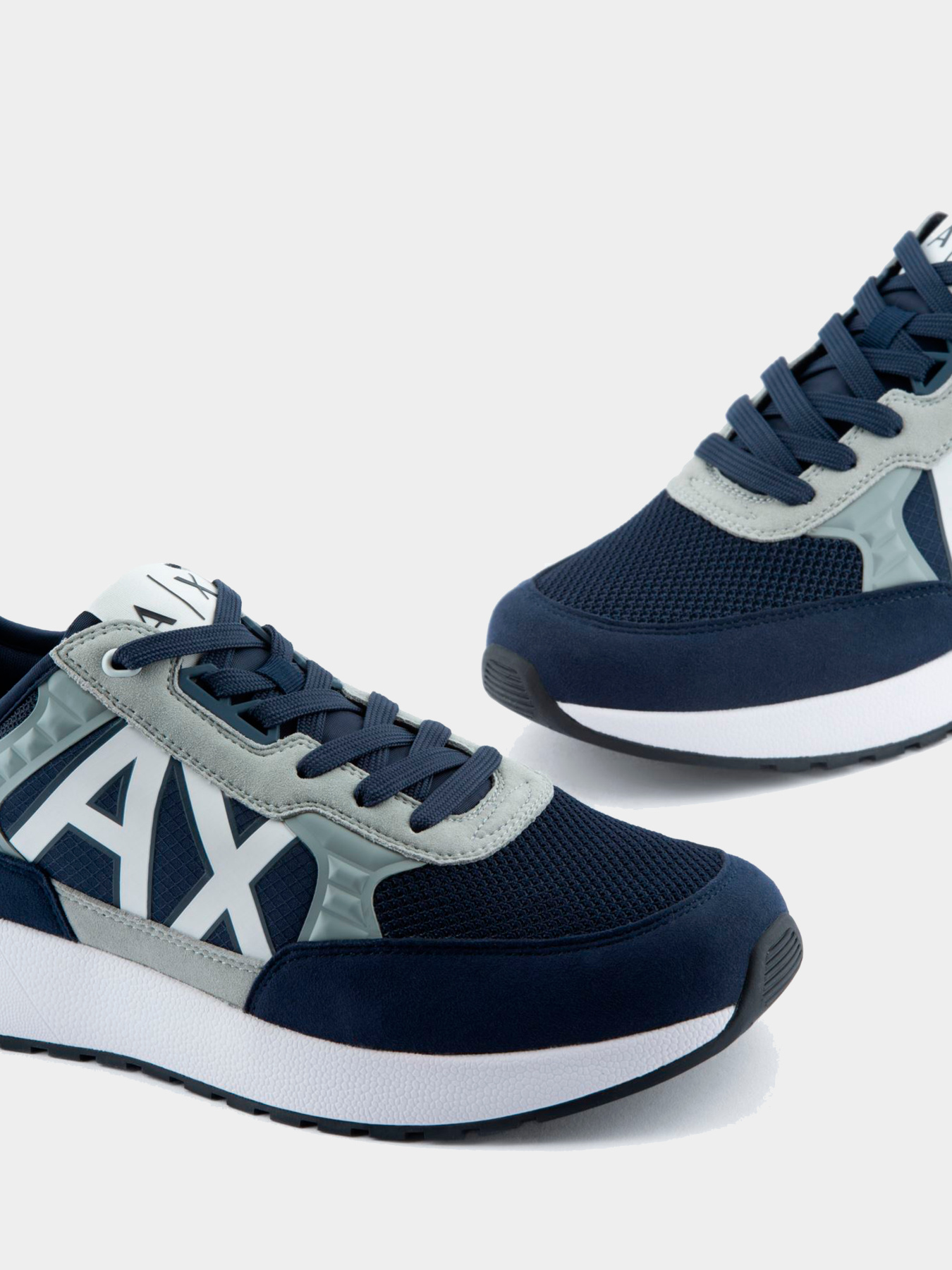 Кроссовки Armani Exchange модель XUX090-XV276-K585 Фото