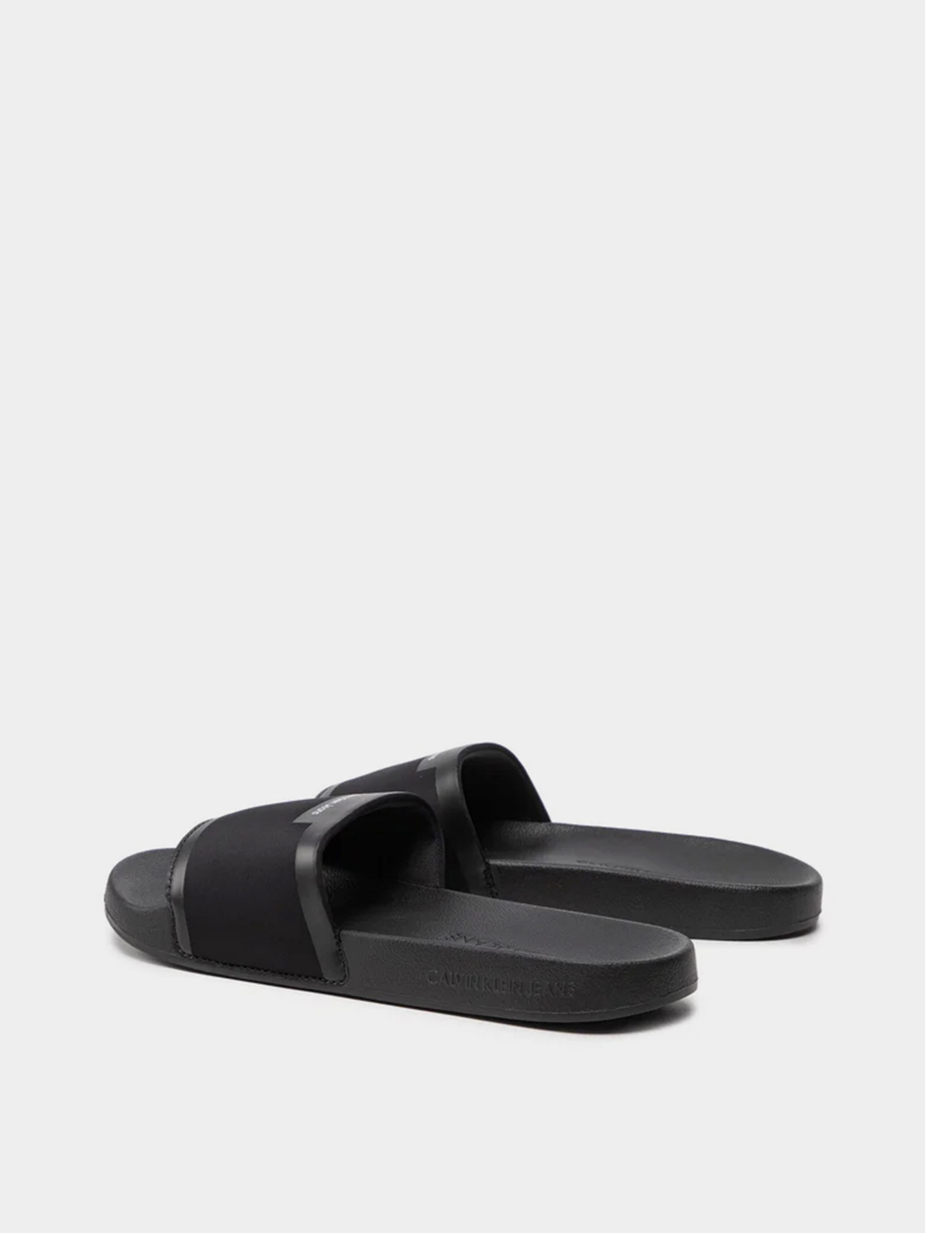 Шлёпанцы Calvin Klein модель YM0YM00447-BDS Шлёпанцы Calvin Klein модель YM0YM00447-BDS Фото