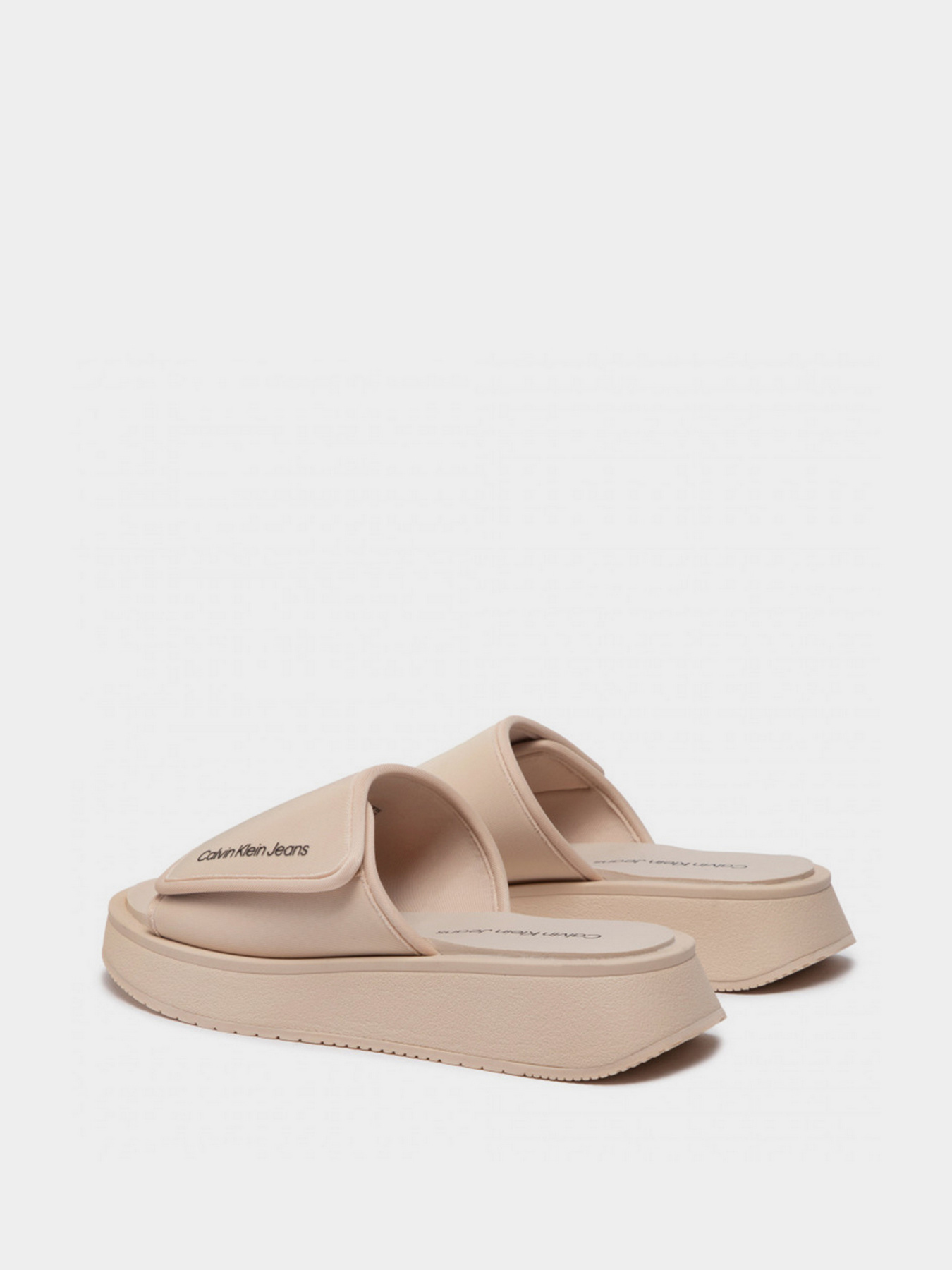 Шлёпанцы Calvin Klein модель YW0YW00672-AF6 Фото