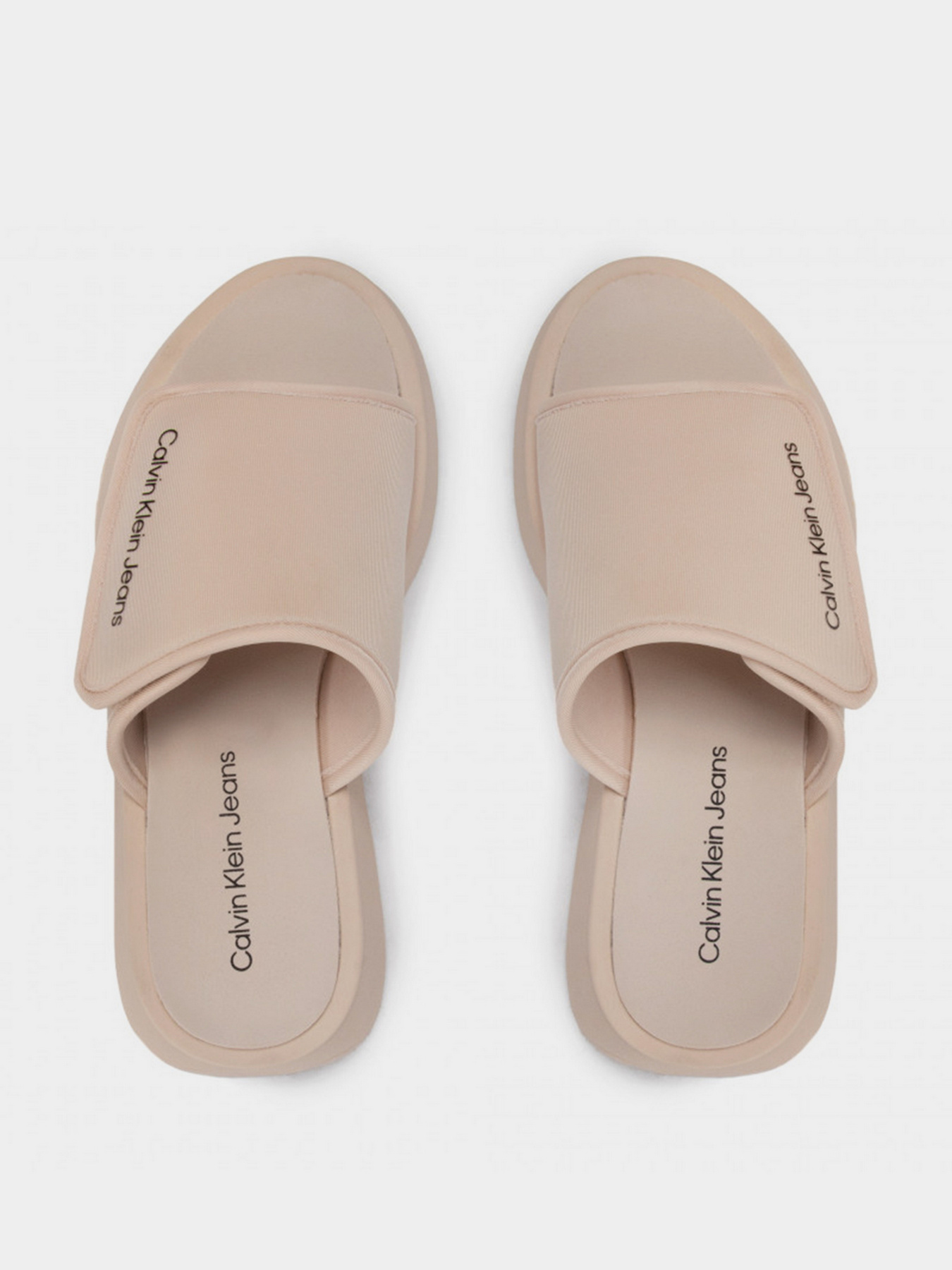 Шлёпанцы Calvin Klein модель YW0YW00672-AF6 Фото