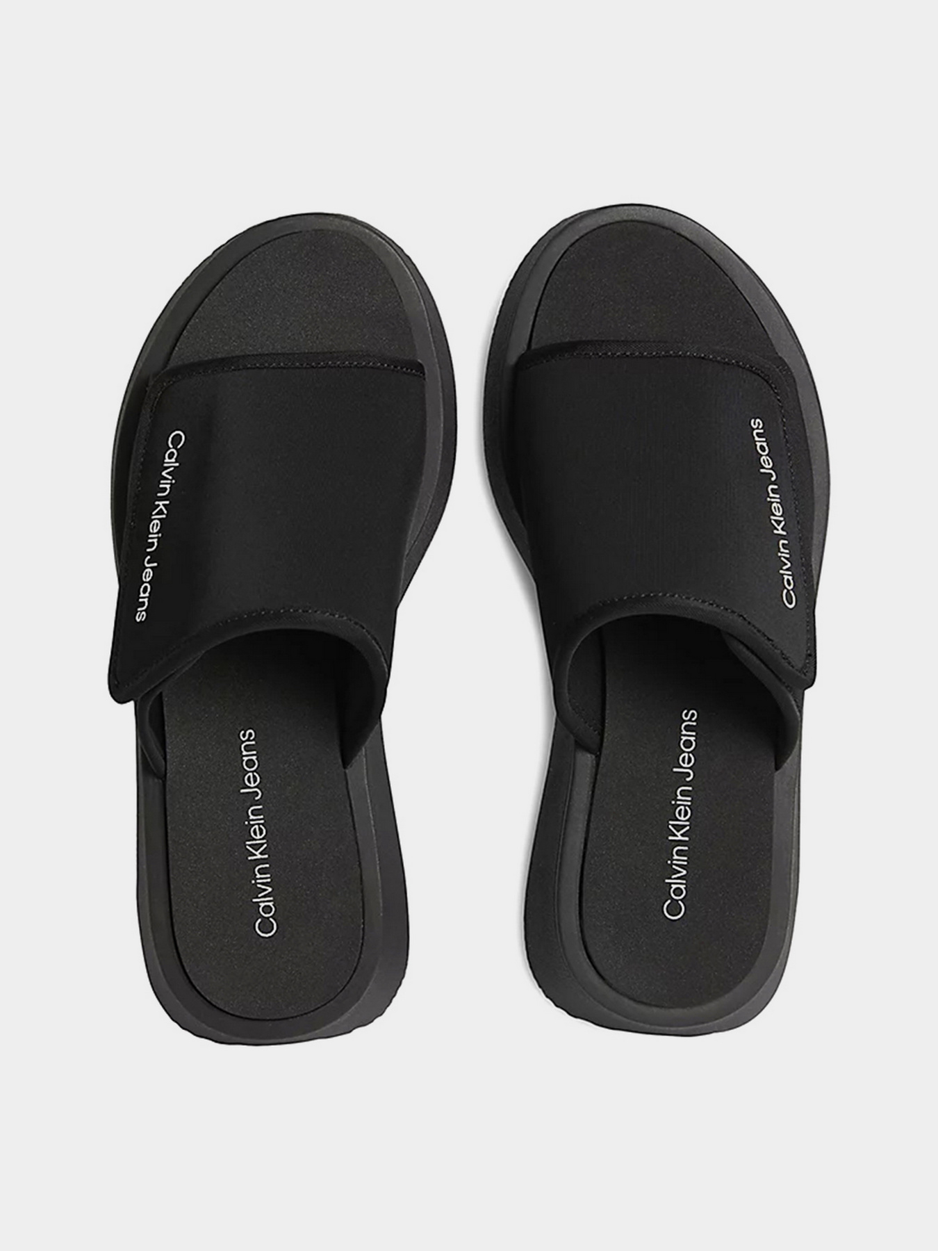 Шлёпанцы Calvin Klein модель YW0YW00672-BDS Фото
