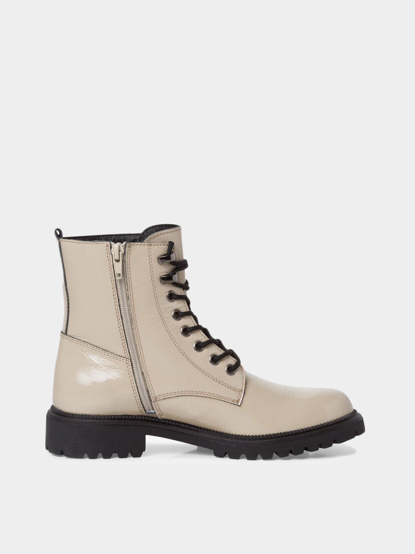Ботинки и сапоги Tamaris модель 25234-29-432 IVORY PATENT Фото