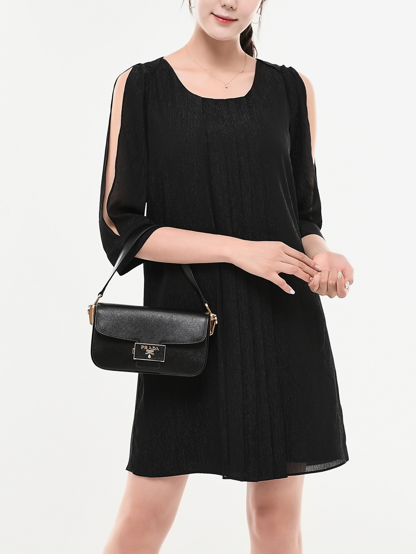 Платья Emporio Armani модель 3H2A75-2NXFZ-0999 Фото