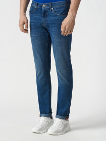 Джинсы Armani Exchange модель 3KZJ13-Z1FDZ-1500 Фото