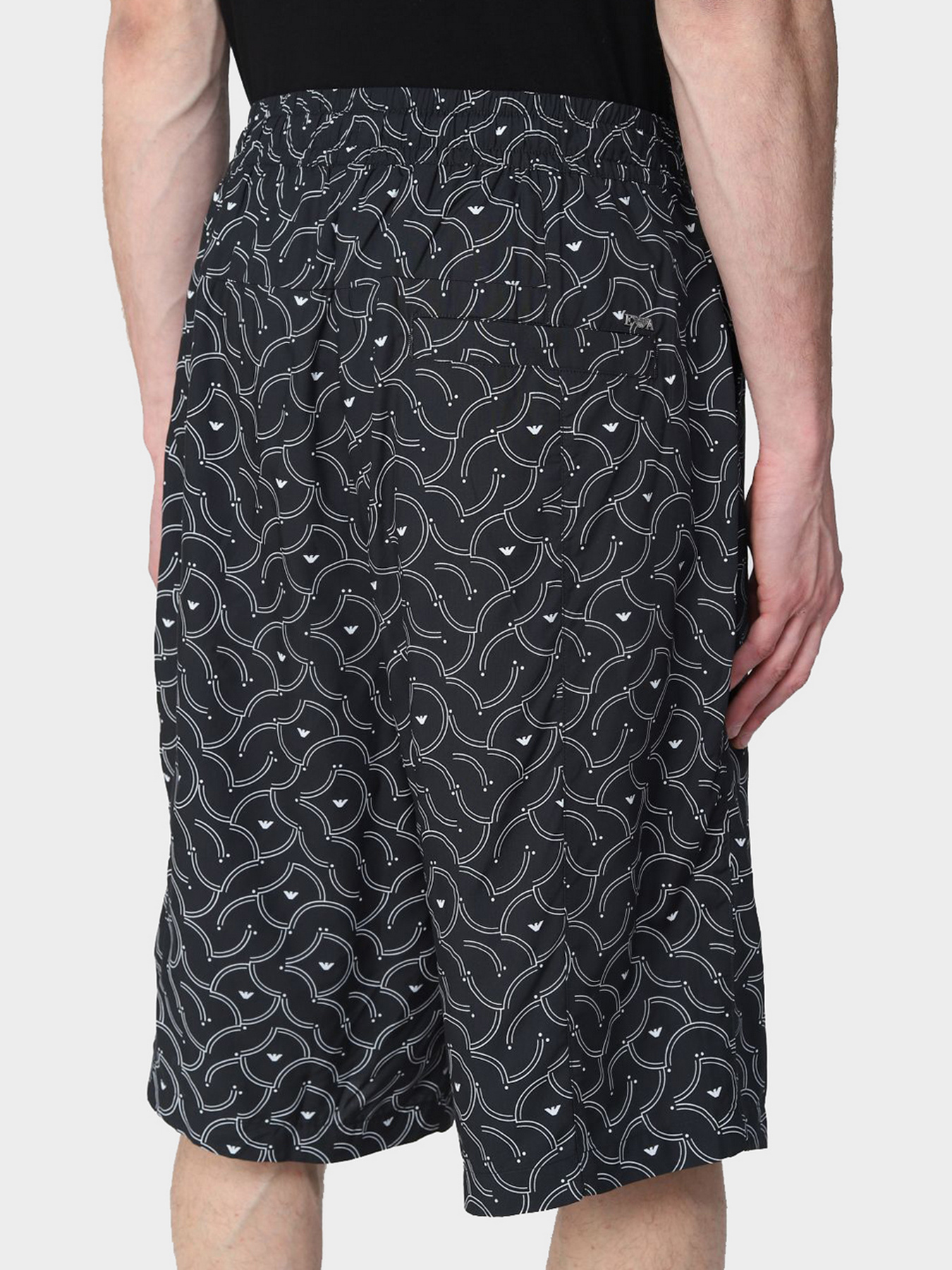 Шорты Emporio Armani модель 3L1P77-1NBIZ-F048 Шорты Emporio Armani модель 3L1P77-1NBIZ-F048 Фото