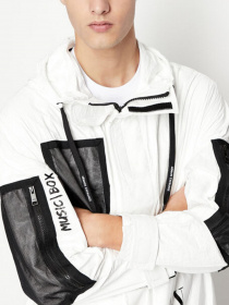 Куртки и дубленки Armani Exchange модель 3LZB45-ZNPRZ-2181 Фото