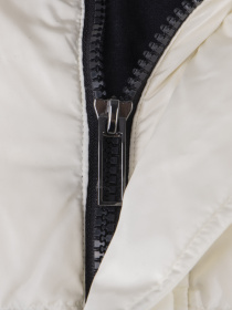 Куртки и дубленки Emporio Armani модель 6K1B99-1NQTZ-0101 Фото