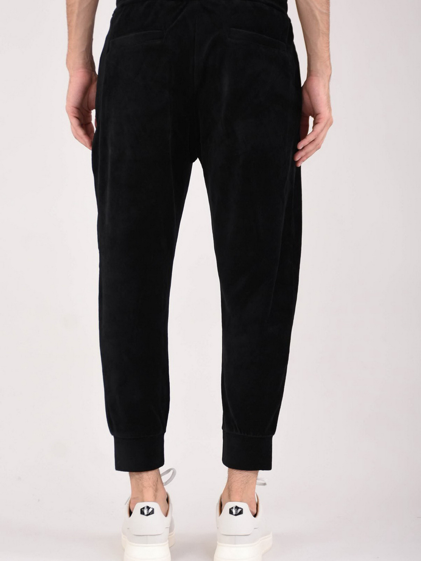 Брюки Emporio Armani модель 6K1PA6-1JDPZ-0999 Фото