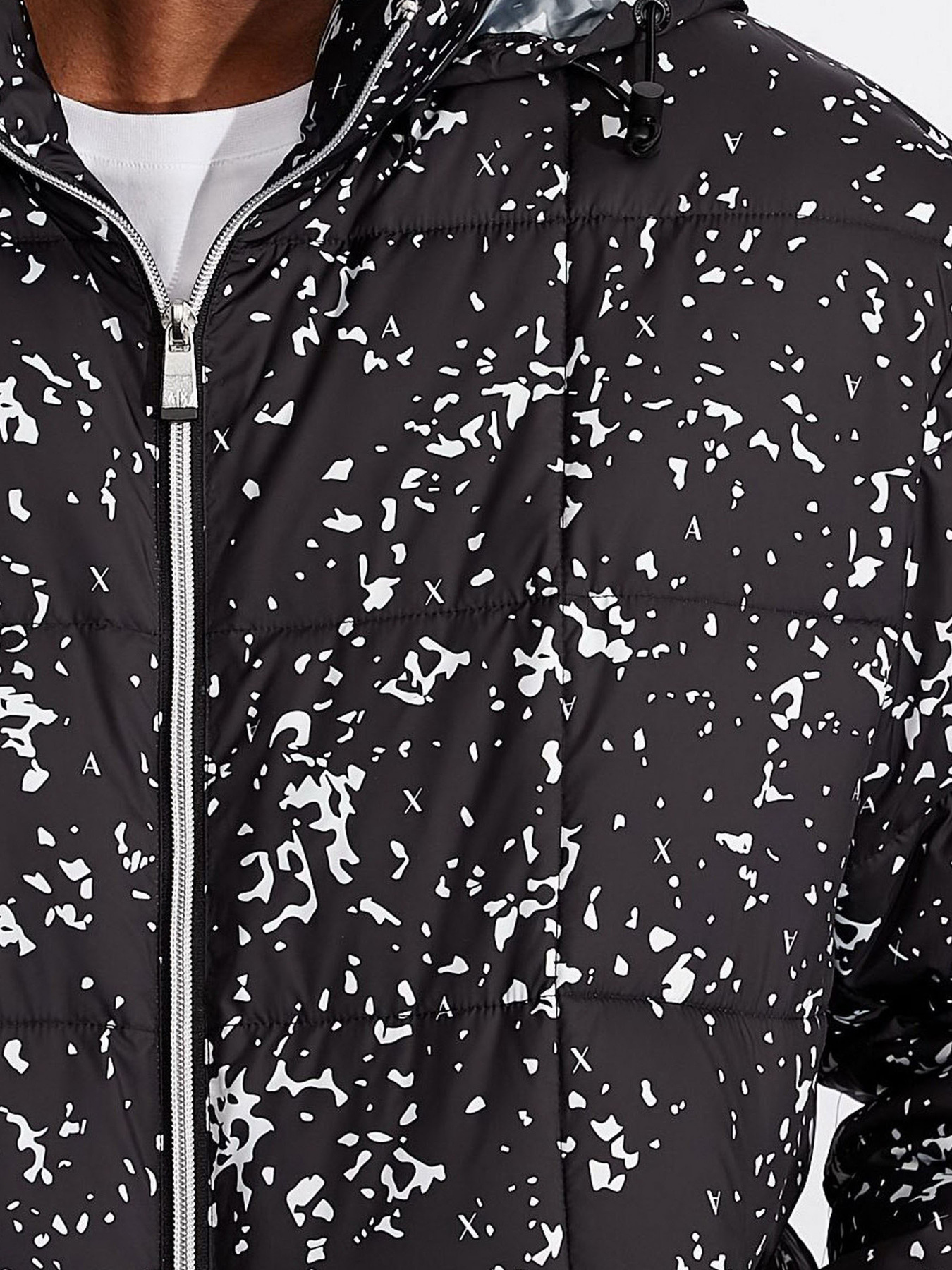 Куртки и дубленки Armani Exchange модель 6KZB06-ZNKRZ-9213 Фото