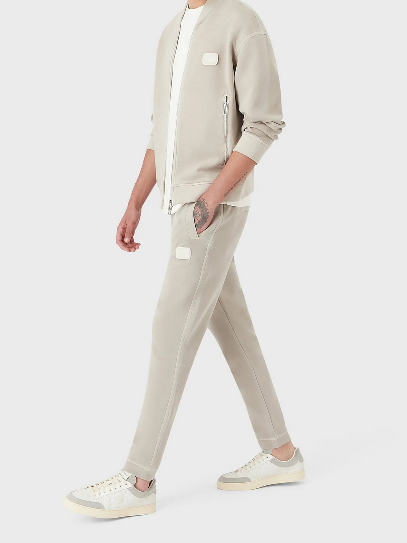 Брюки Emporio Armani модель 6L1P81-1JHSZ-0135 Фото
