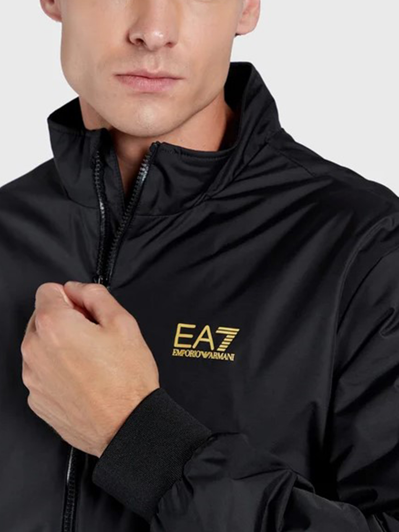 Куртки и дубленки EA7 модель 6LPB27-PN27Z-0578 Фото