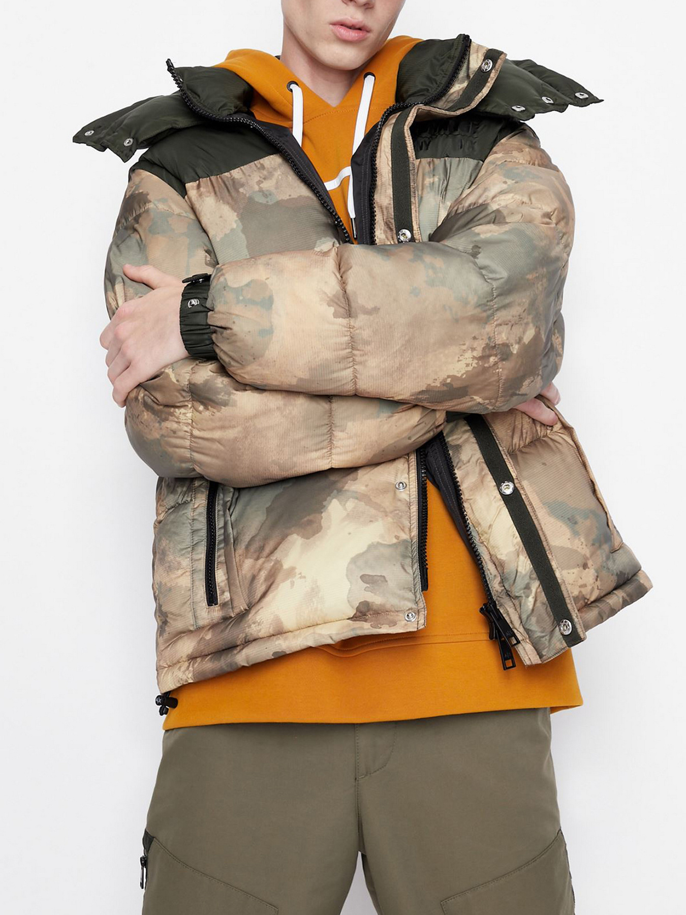 Куртки и дубленки Armani Exchange модель 6LZB22-ZNUQZ-2809 Фото