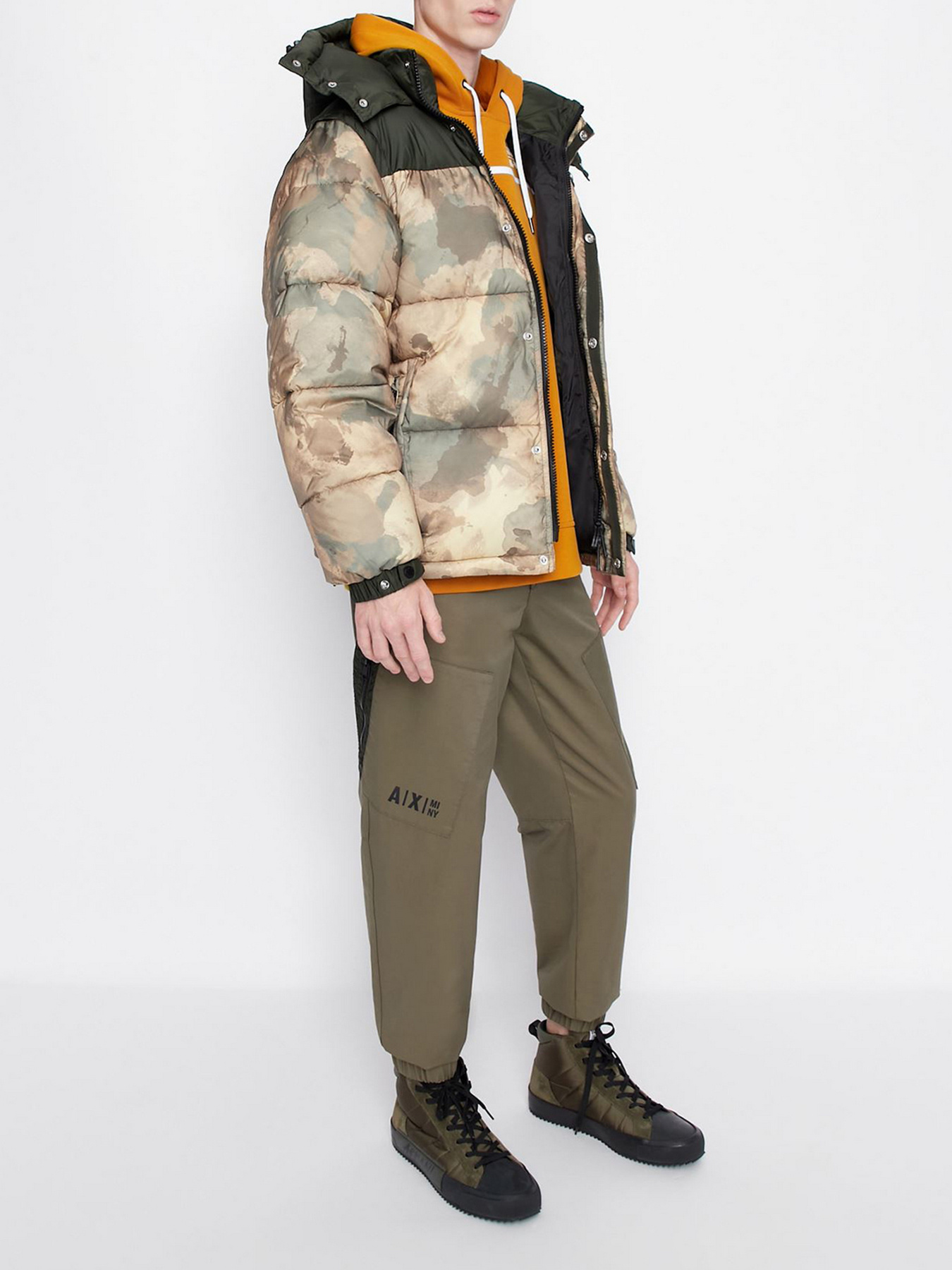 Куртки и дубленки Armani Exchange модель 6LZB22-ZNUQZ-2809 Фото