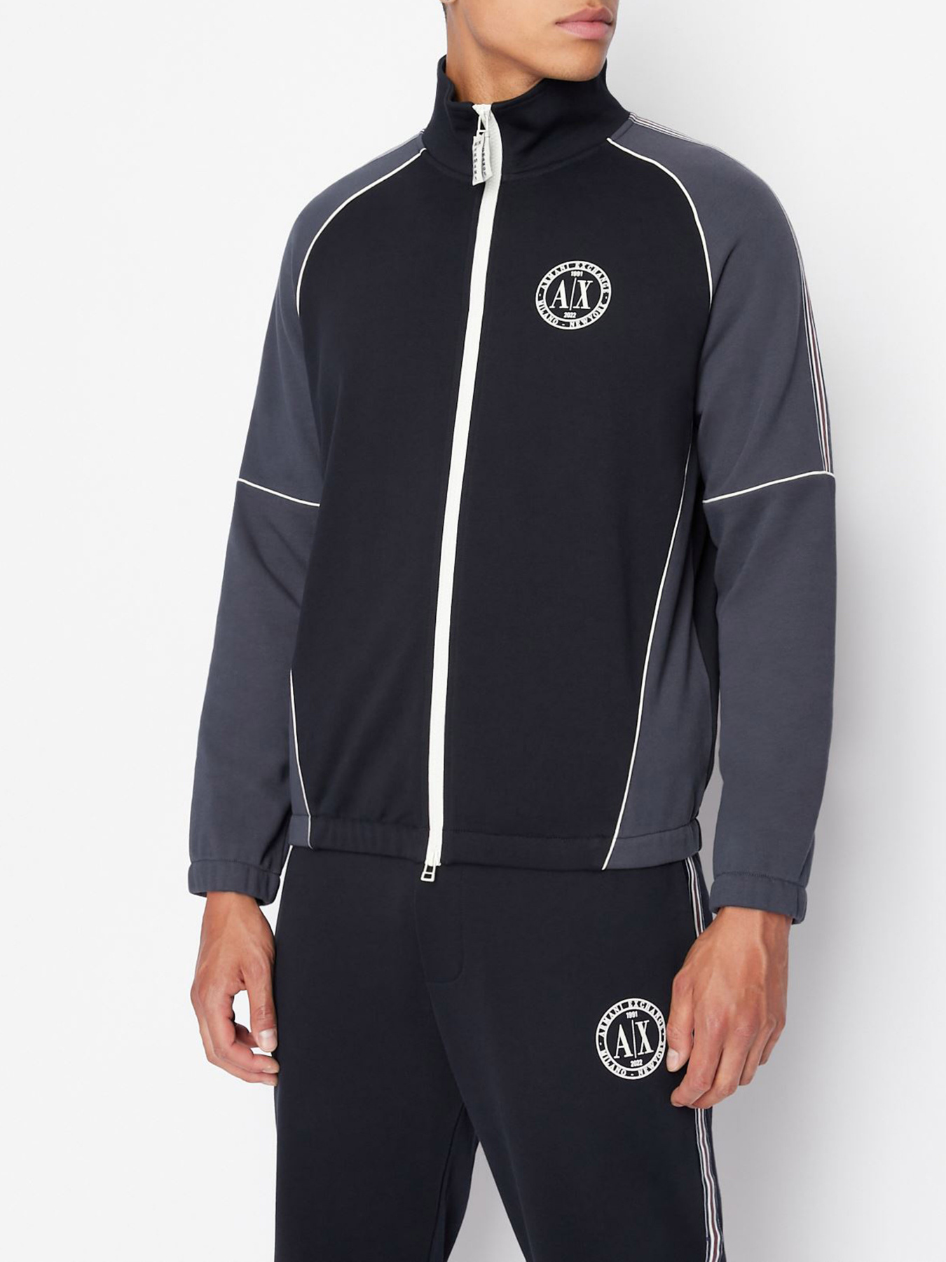 Худи и свитшоты Armani Exchange модель 6LZMLA-ZJ1ZZ-85CB Фото