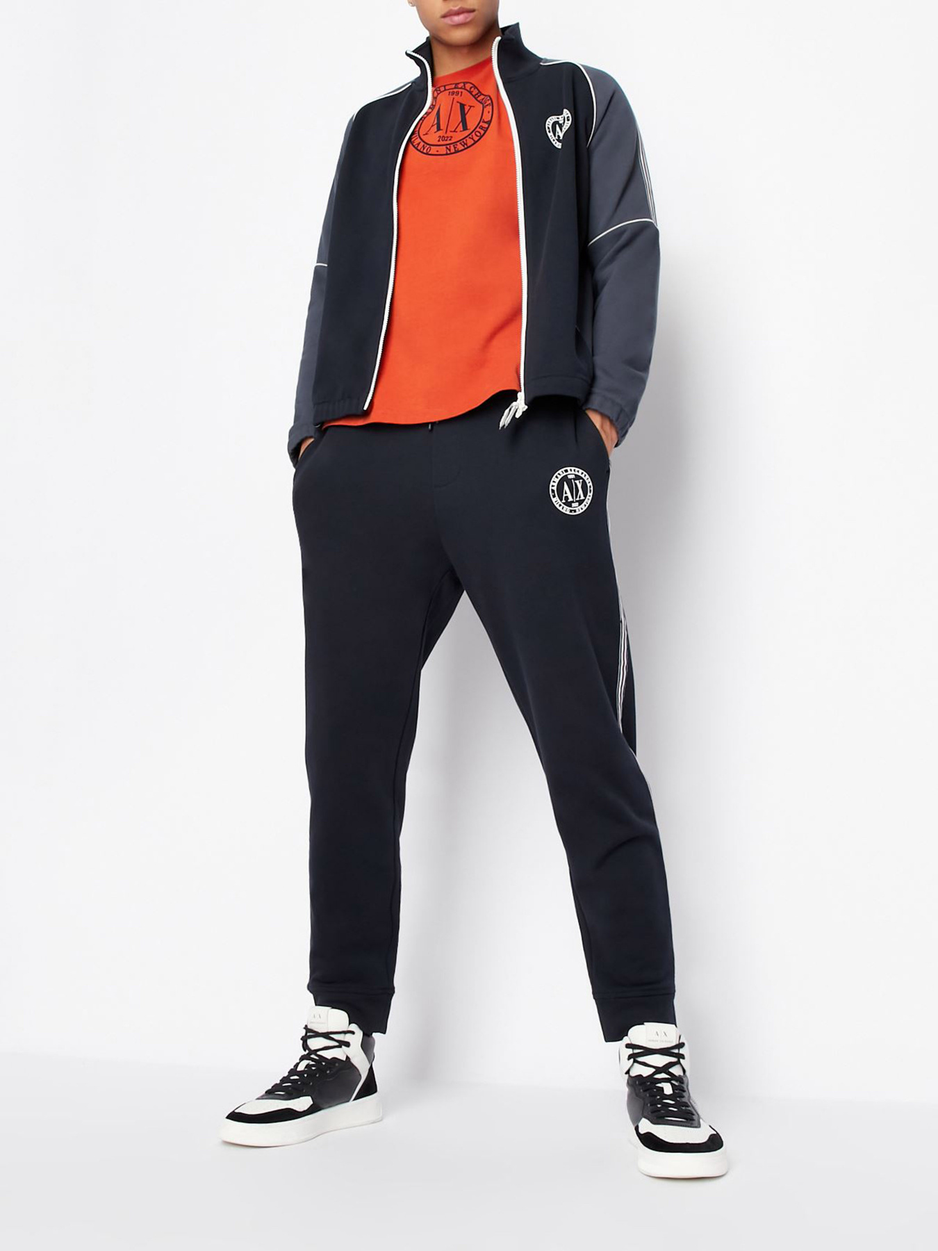 Худи и свитшоты Armani Exchange модель 6LZMLA-ZJ1ZZ-85CB Фото