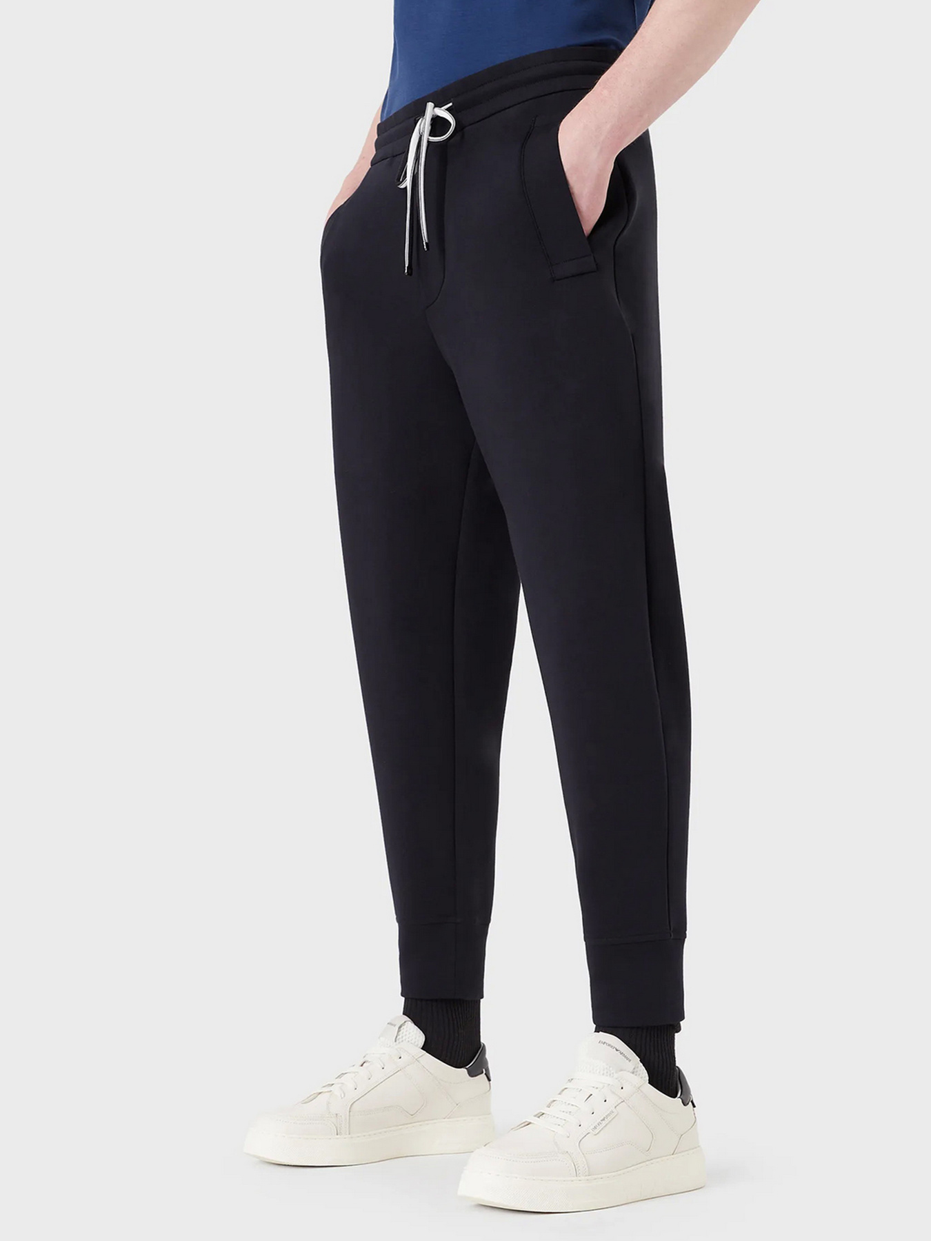 Брюки Emporio Armani модель 8N1P92-1JHSZ-0920 Фото