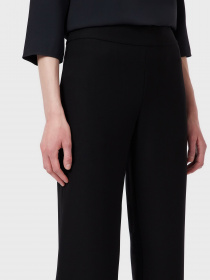 Брюки Emporio Armani модель 8N2P05-2NWAZ-0999 Фото