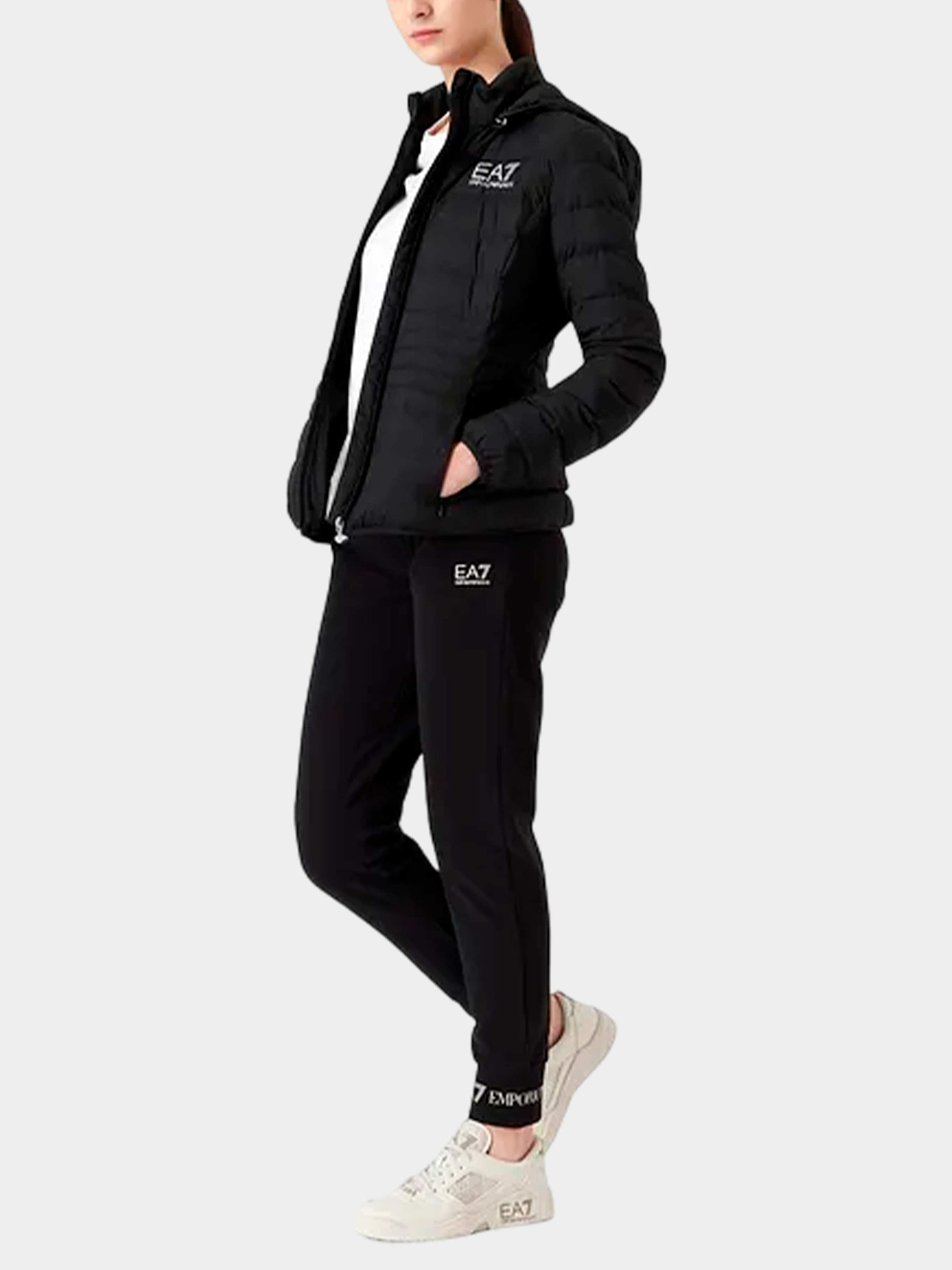 Куртки и дубленки EA7 модель 8NTB23-TNF8Z-0200 Фото
