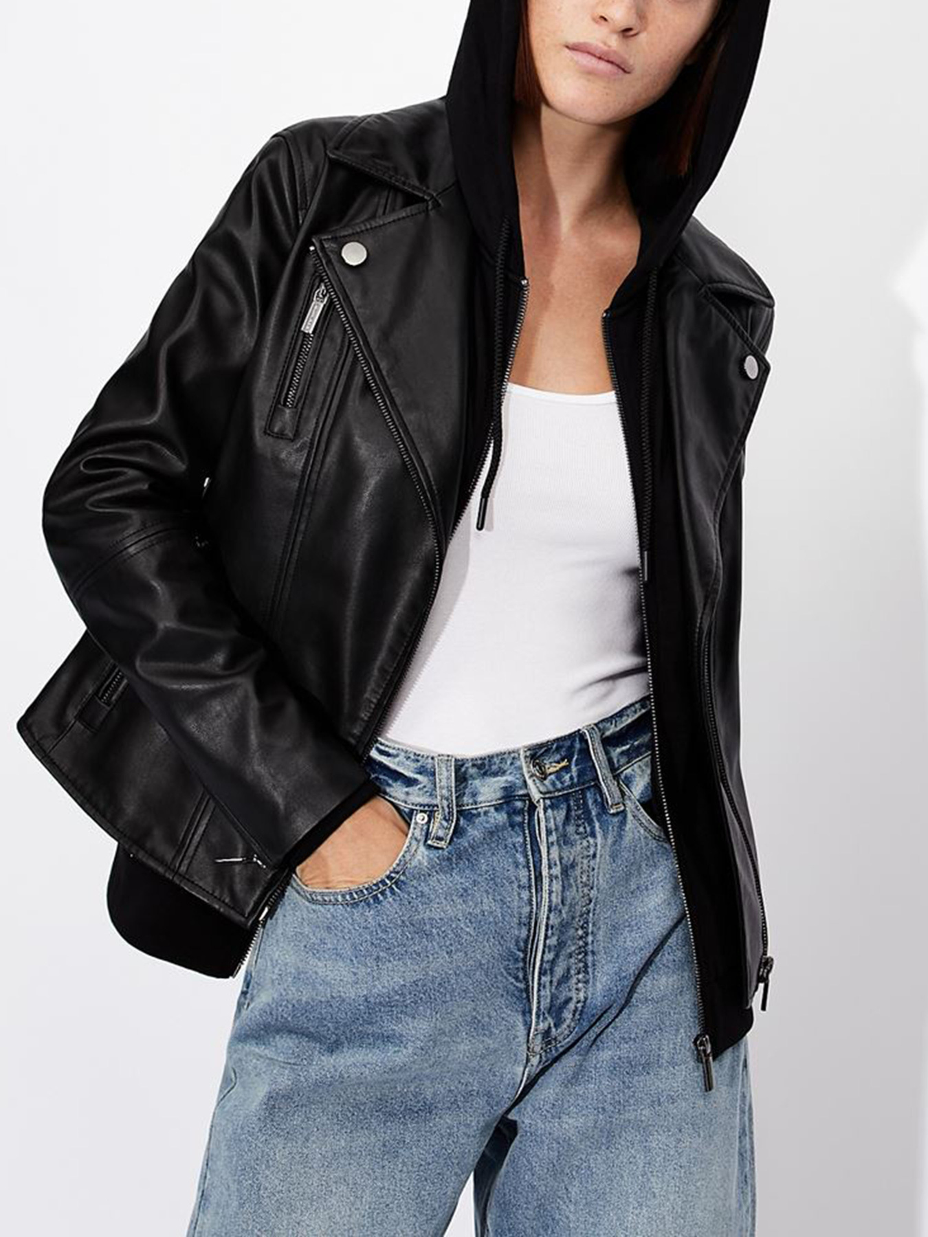 Футболки и поло Armani Exchange модель 8NYM99-YJ6MZ-1000 Фото