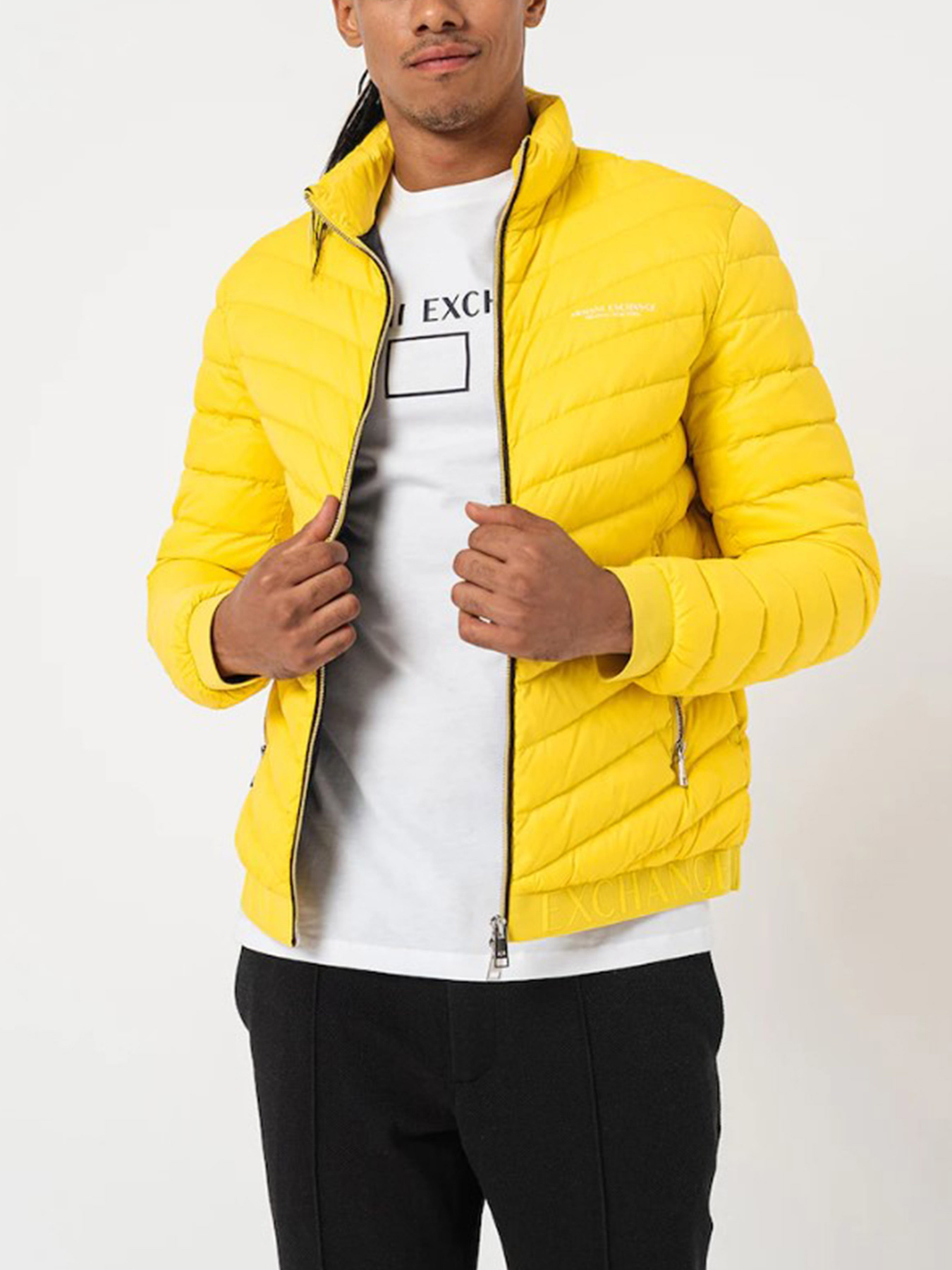 Куртки и дубленки Armani Exchange модель 8NZB52-ZNW3Z-4623 Фото