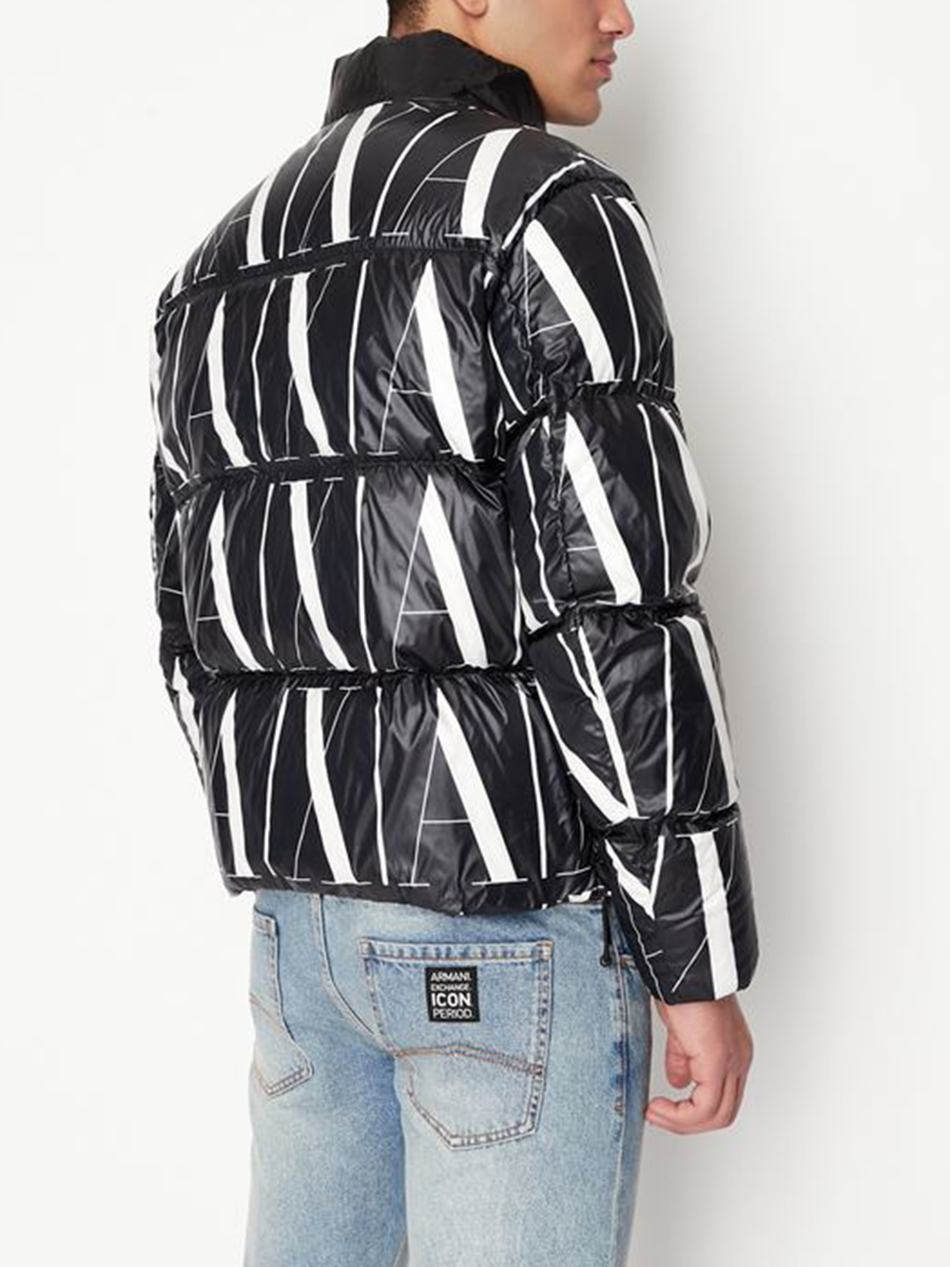 Куртки и дубленки Armani Exchange модель 8NZBP8-ZNULZ-22AR Фото