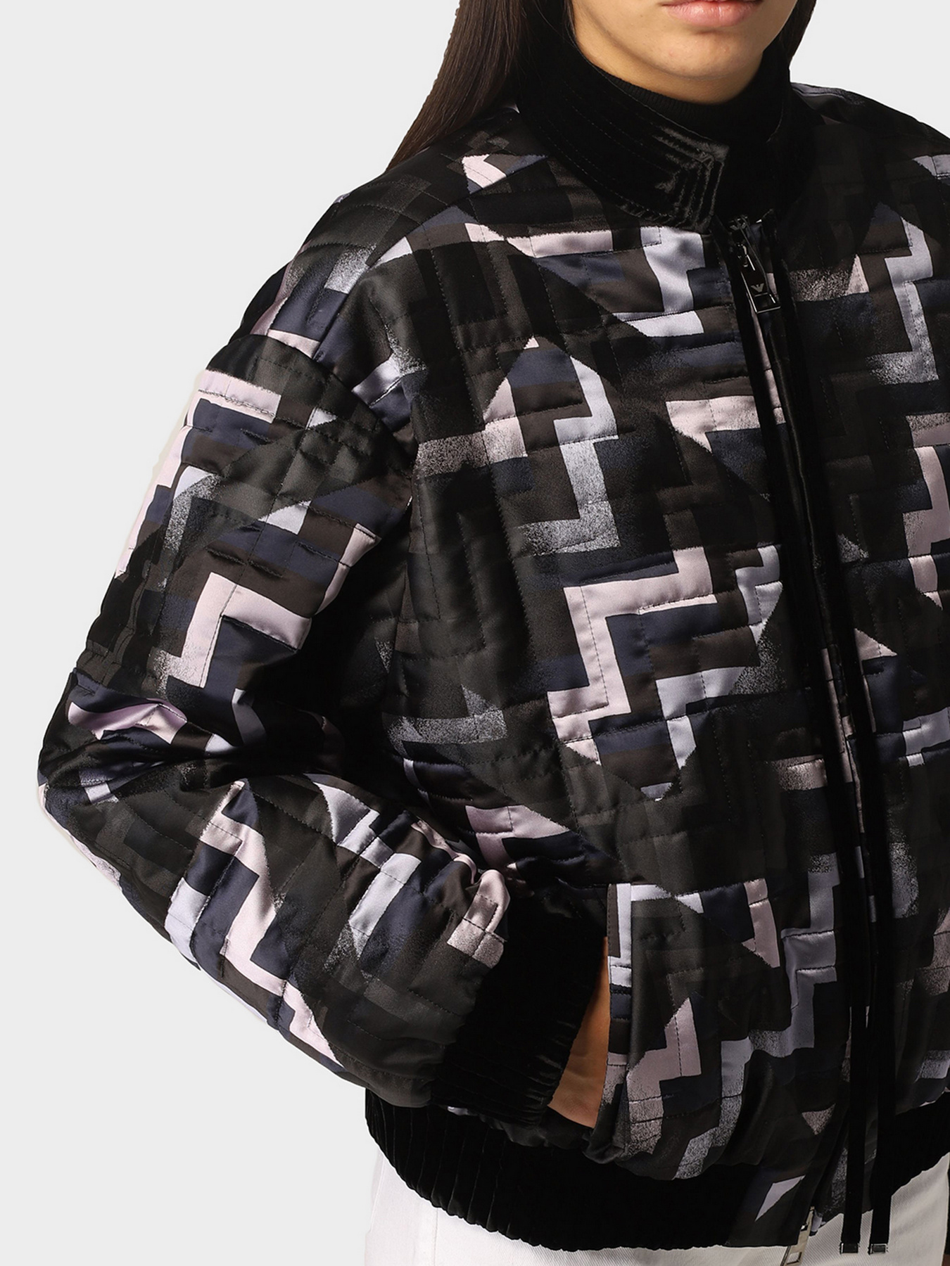 Куртки и дубленки Emporio Armani модель BNB20T-B2180-010 Фото