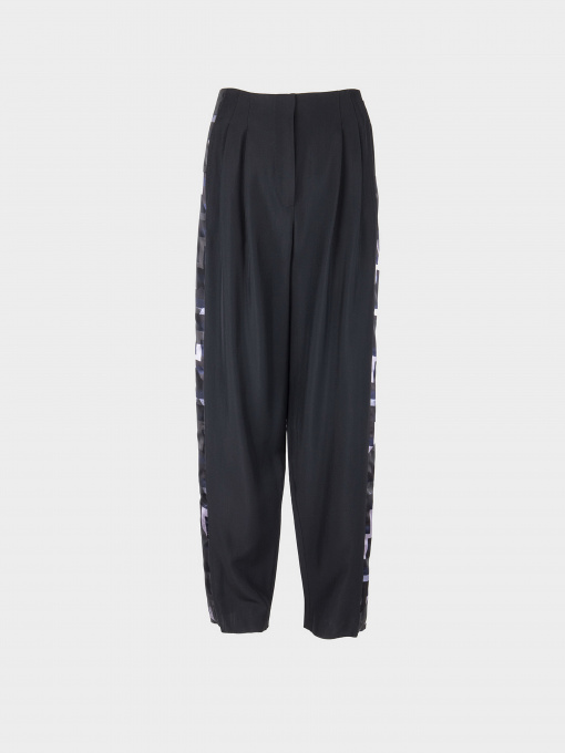 Брюки Emporio Armani модель BNP31T-B8802-099 Фото