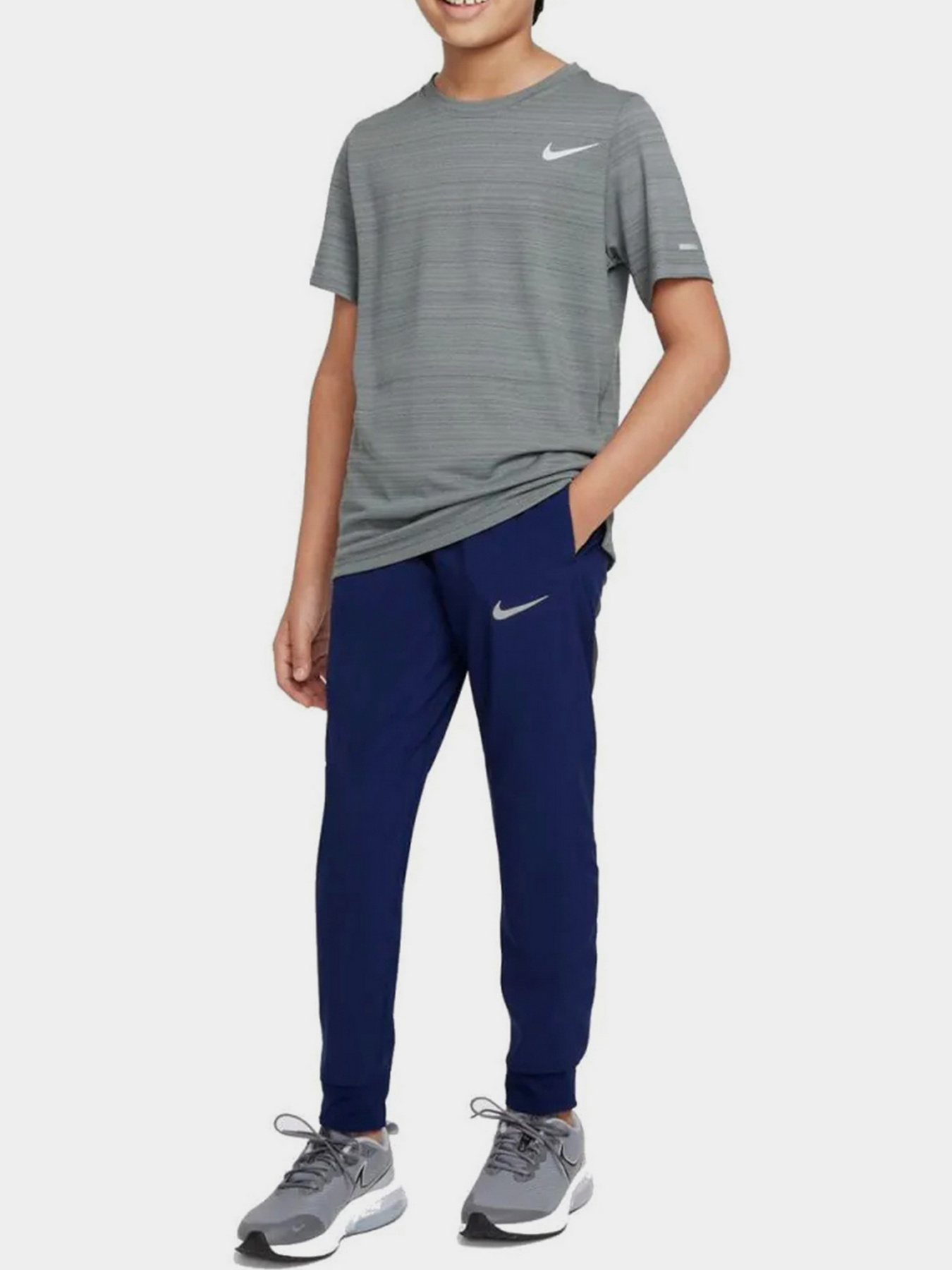 Брюки NIKE модель DD8428-492 Фото