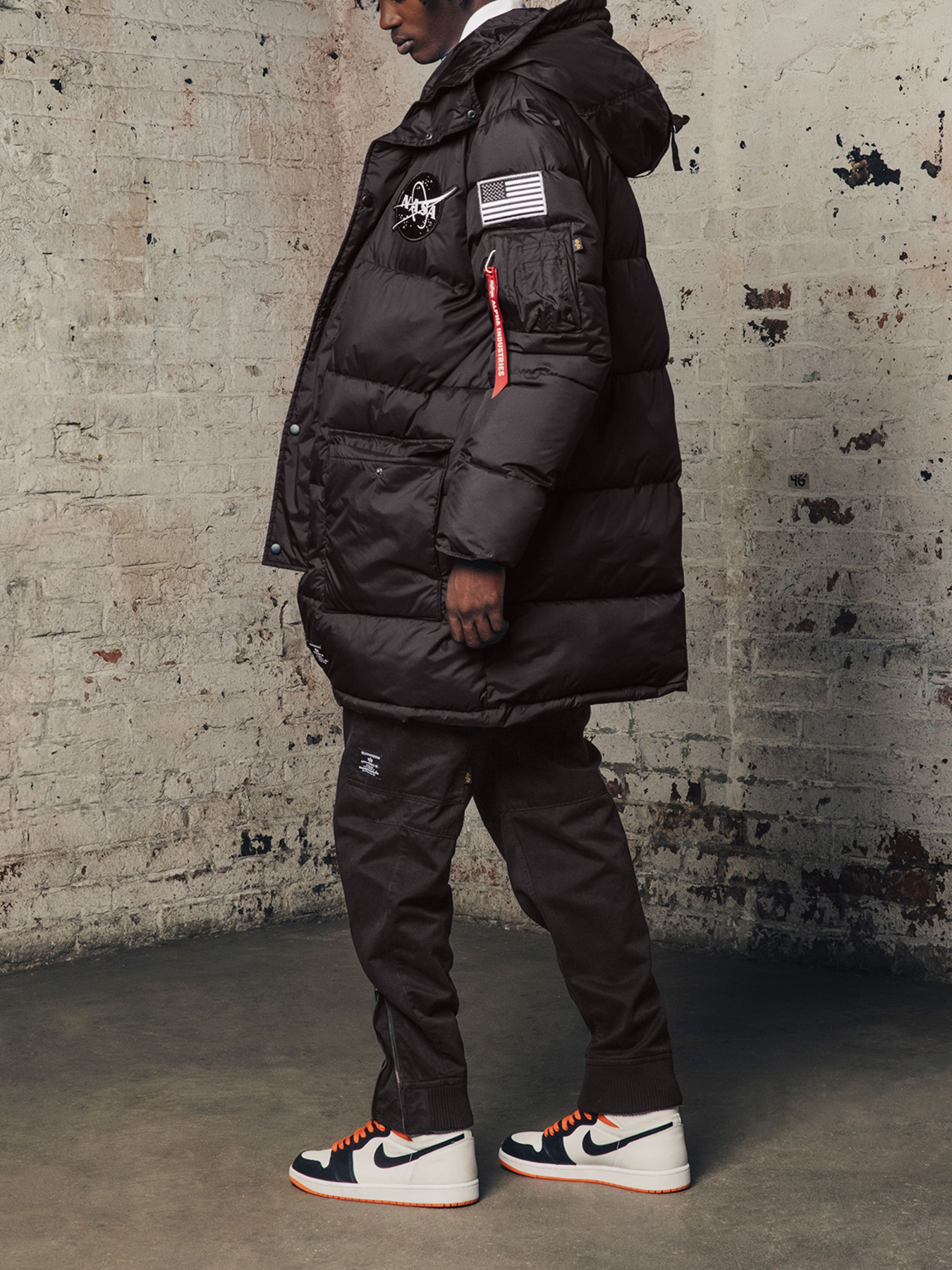 Куртки и дубленки Alpha Industries модель EJM52501C1_001 Фото