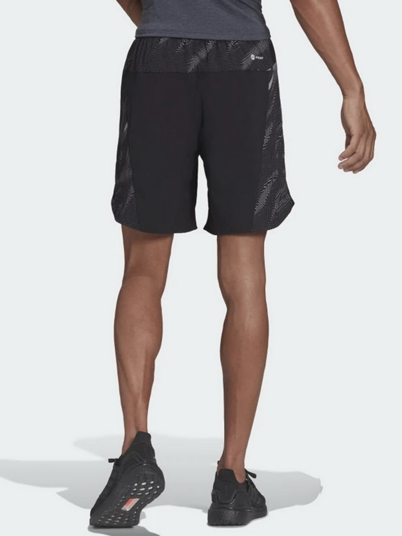 Шорты Adidas модель H61176 Фото