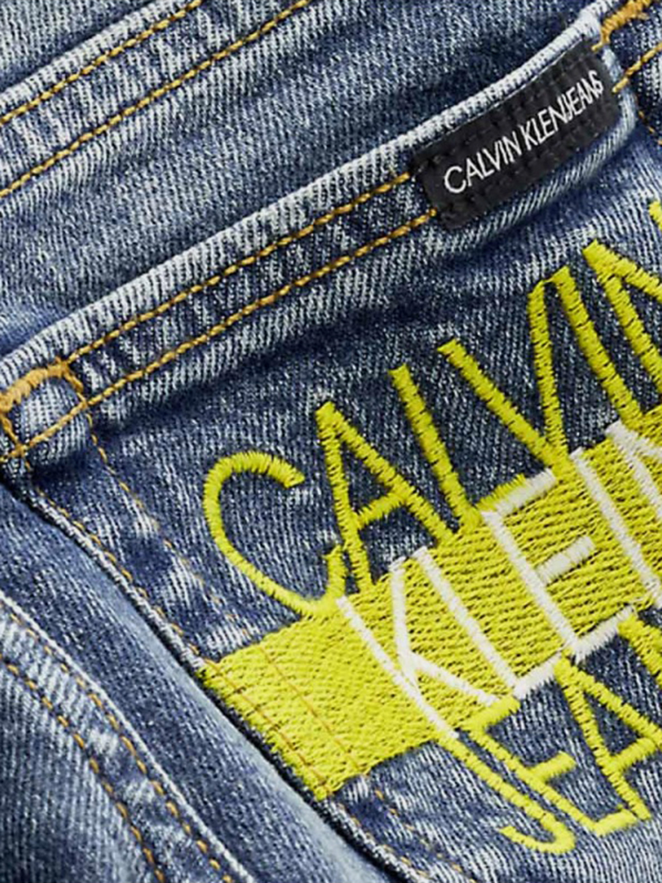 Джинсы Calvin Klein модель IB0IB00514-1A4 Фото