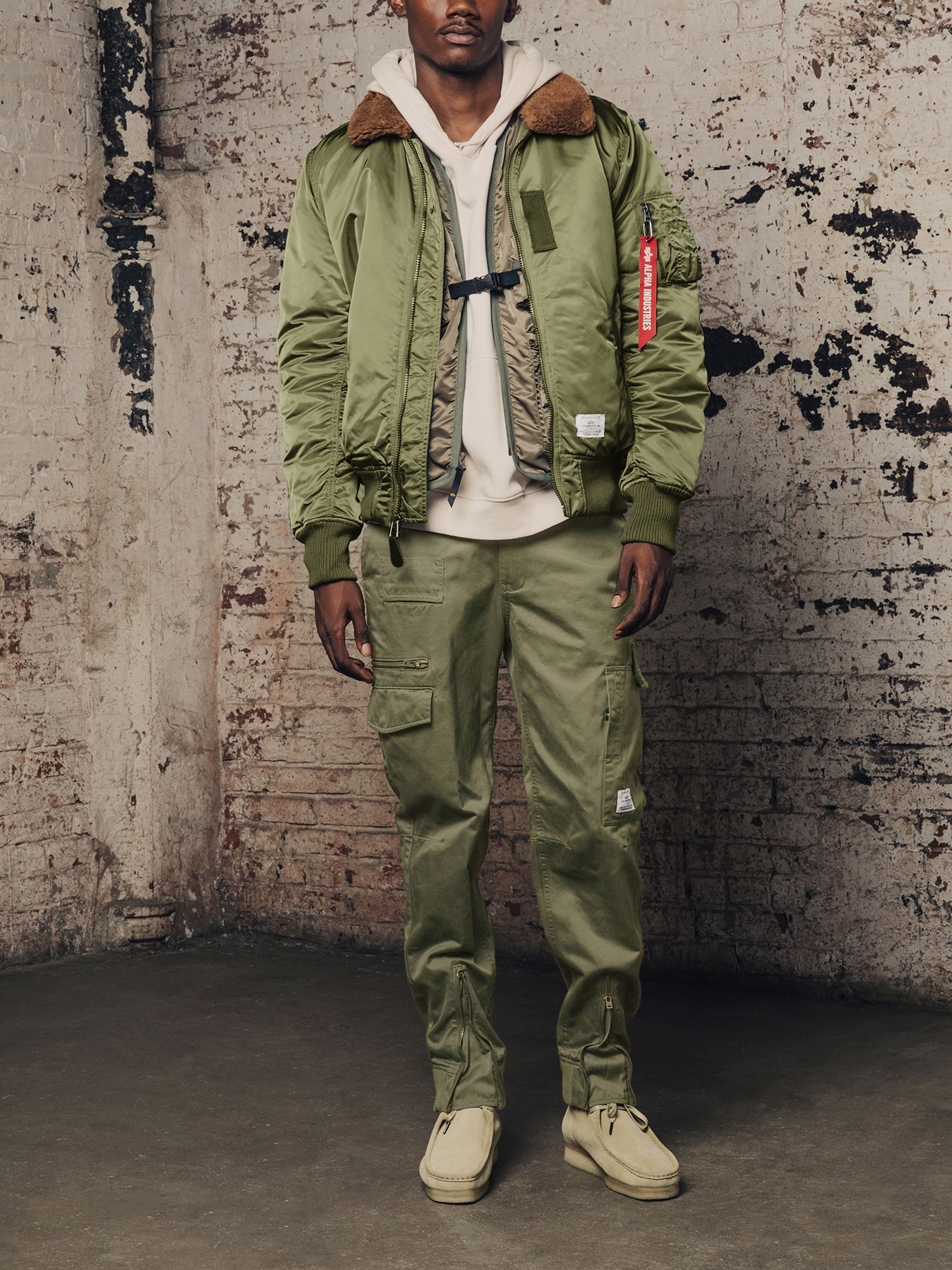 Куртки и дубленки Alpha Industries модель MJB52500C1_310 Фото