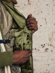 Куртки и дубленки Alpha Industries модель MJB52500C1_310 Фото