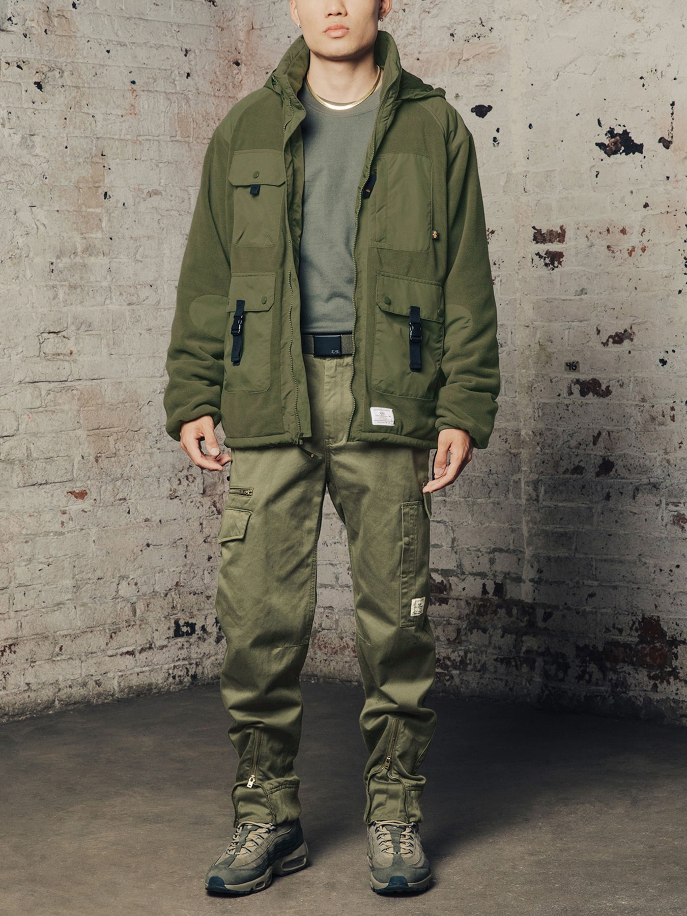 Спортивная одежда Alpha Industries модель MJM52502C1_301 Фото