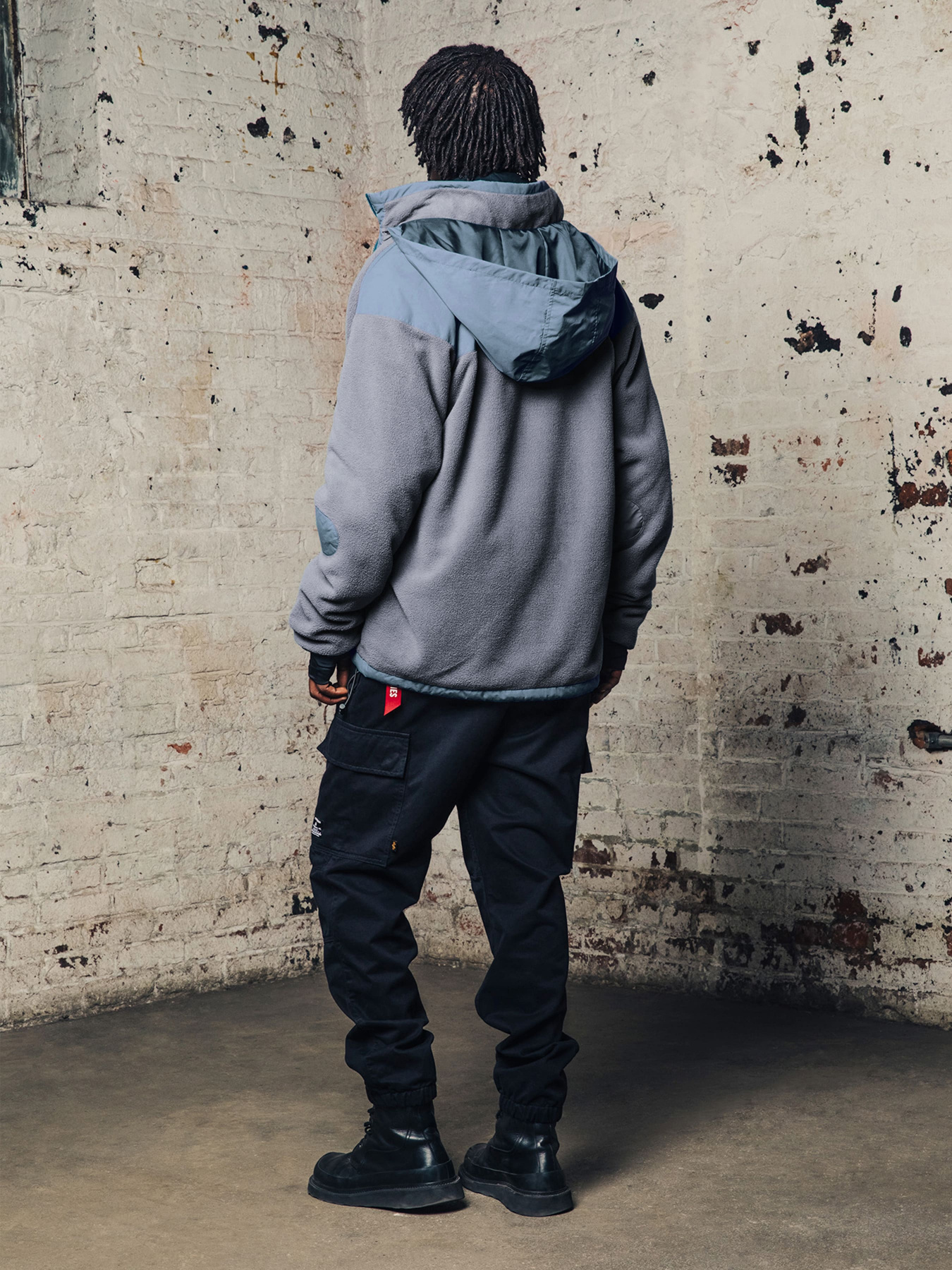 Спортивная одежда Alpha Industries модель MJM52502C1_438 Фото