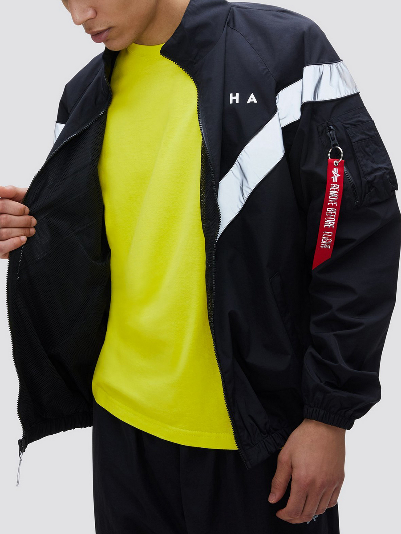 Куртки и дубленки Alpha Industries модель MJP49000C1_001 Фото