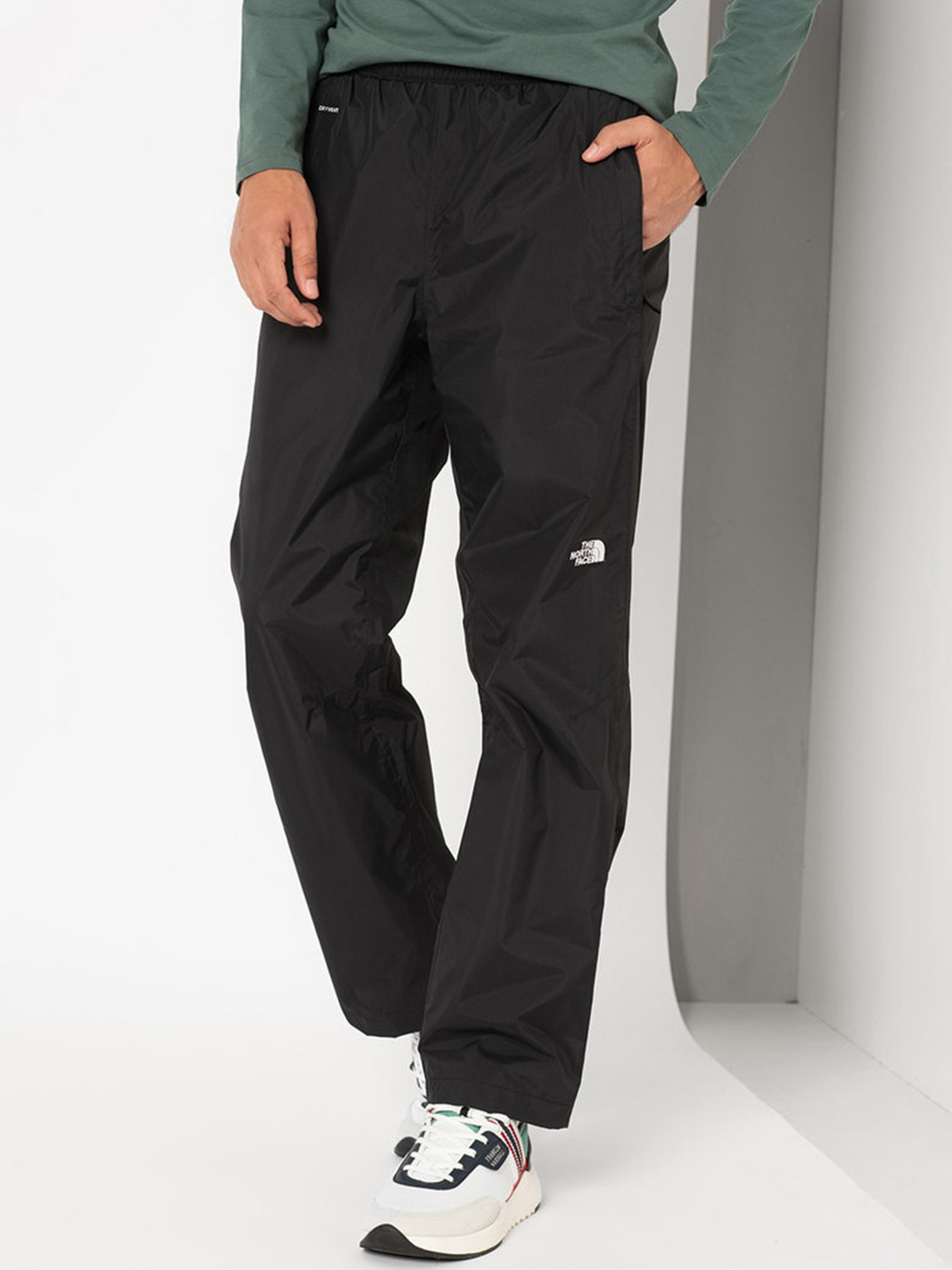 Брюки The North Face модель NF0A4SZOJK31 Фото