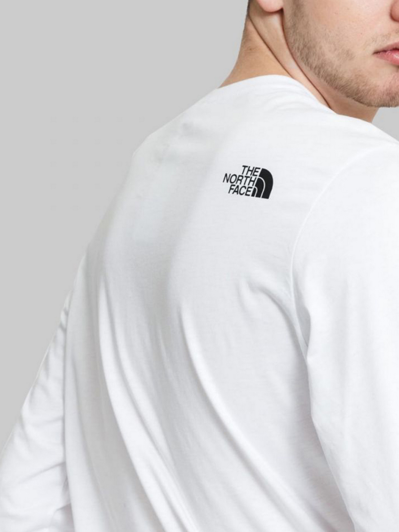 Худи и свитшоты The North Face модель NF0A5585FN41 Фото