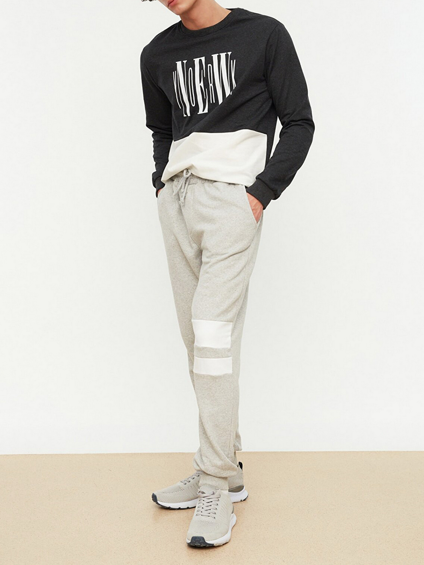 Брюки Trendyol модель TMNSS20EA0006/Gri Фото