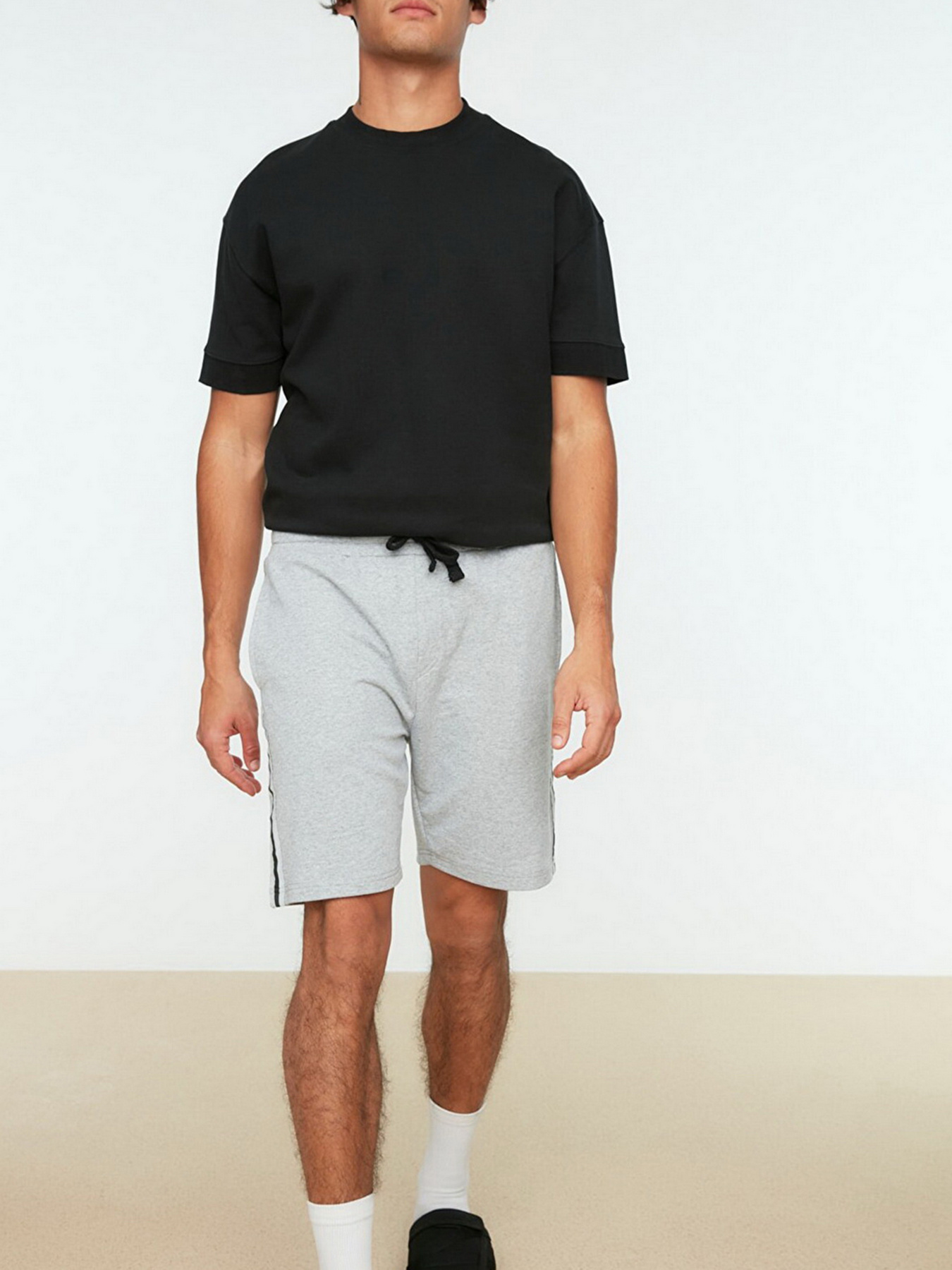 Шорты Trendyol модель TMNSS20SR0078/Gri Фото